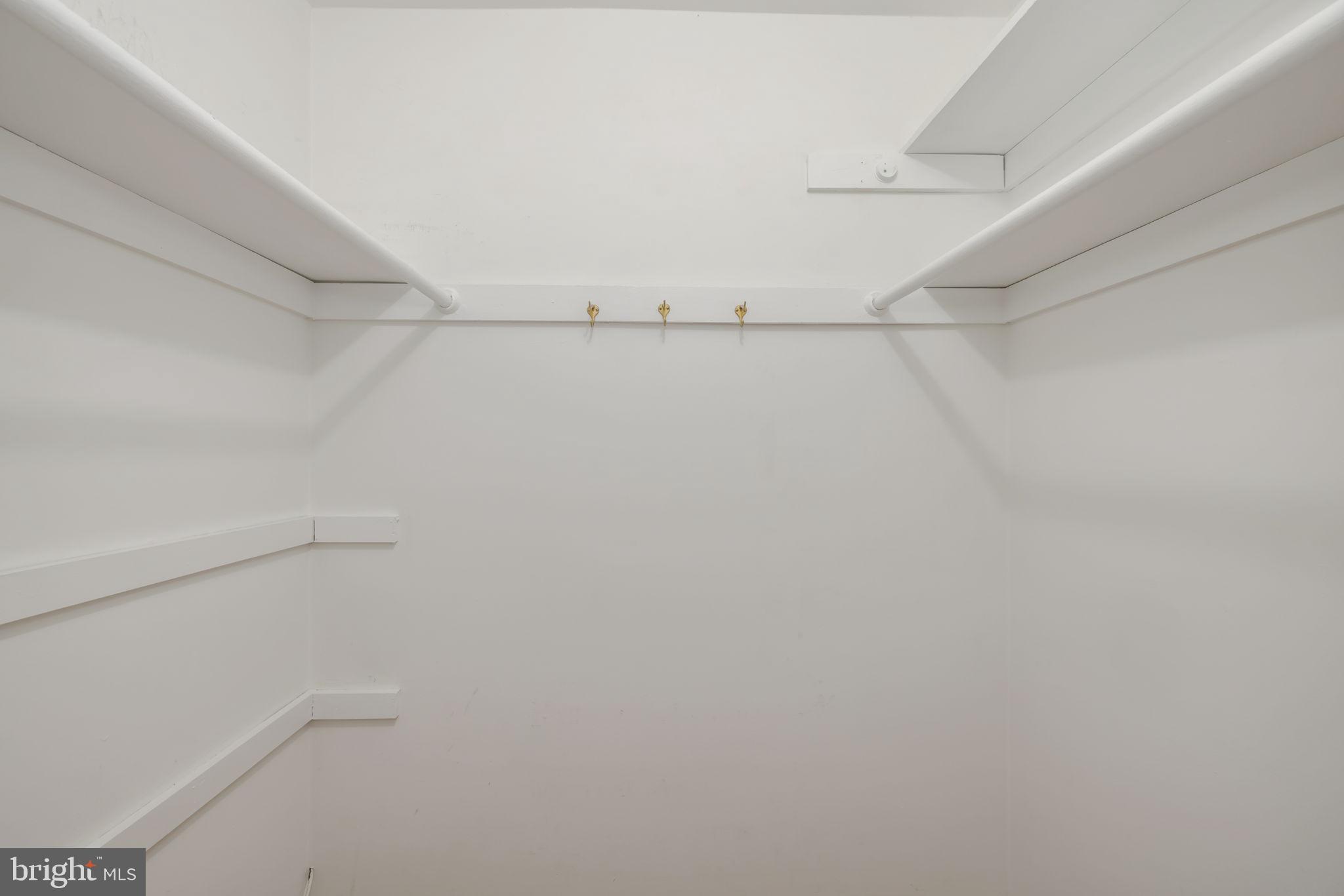 FAIRLINGTON MEADOWS - Residential