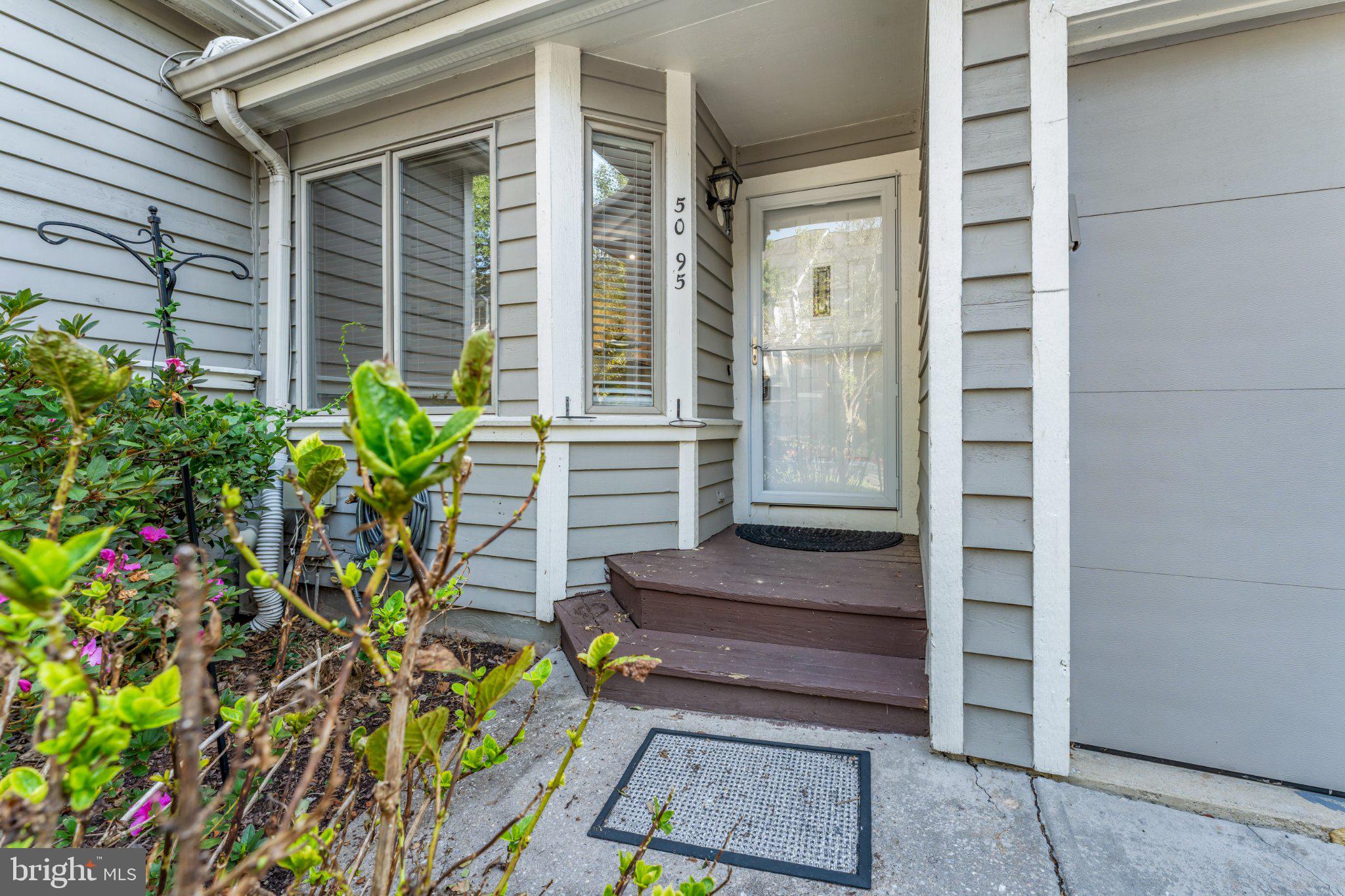 5095 COLUMBIA ROAD 16 17