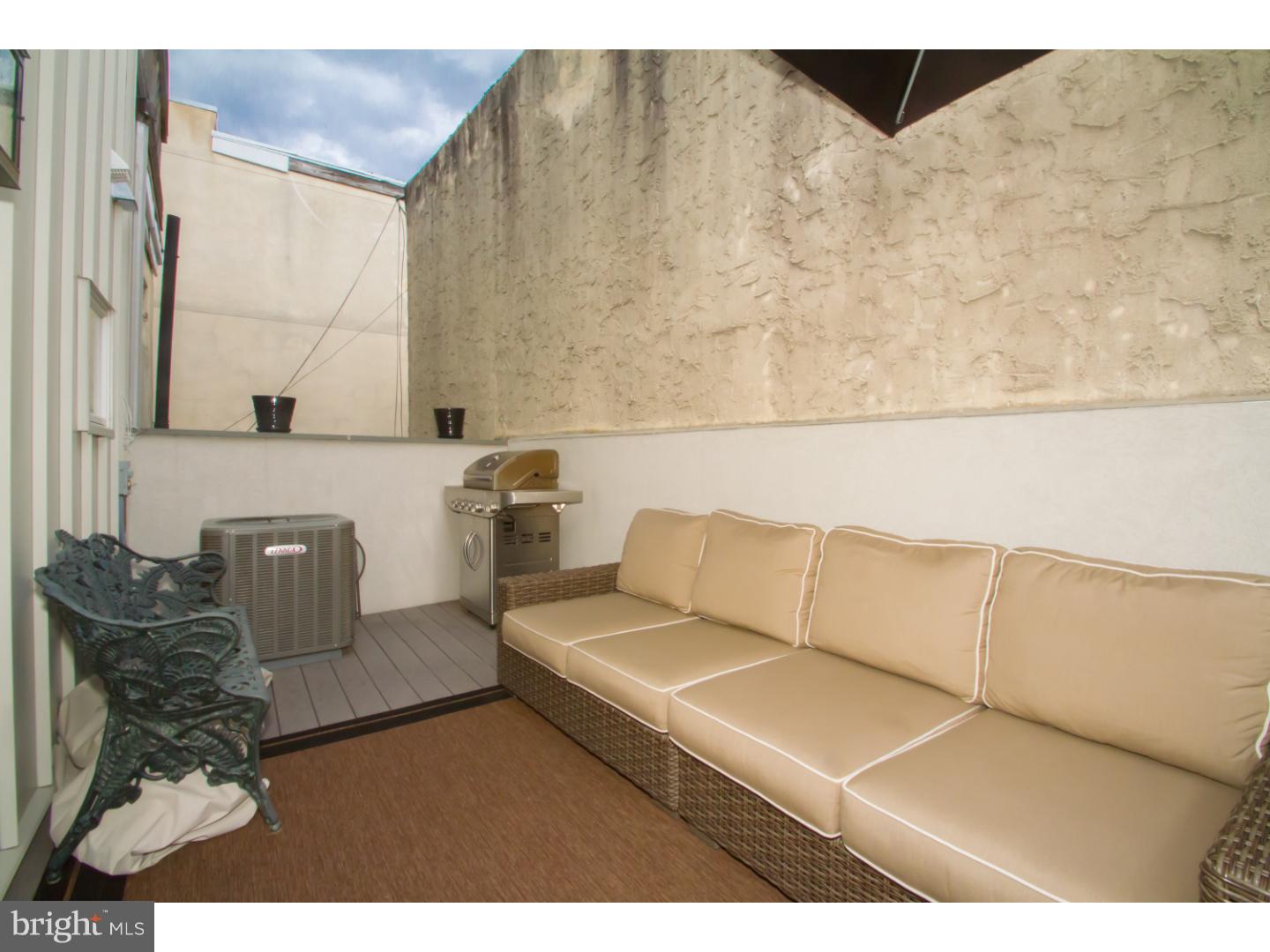 BELLA VISTA - Residential