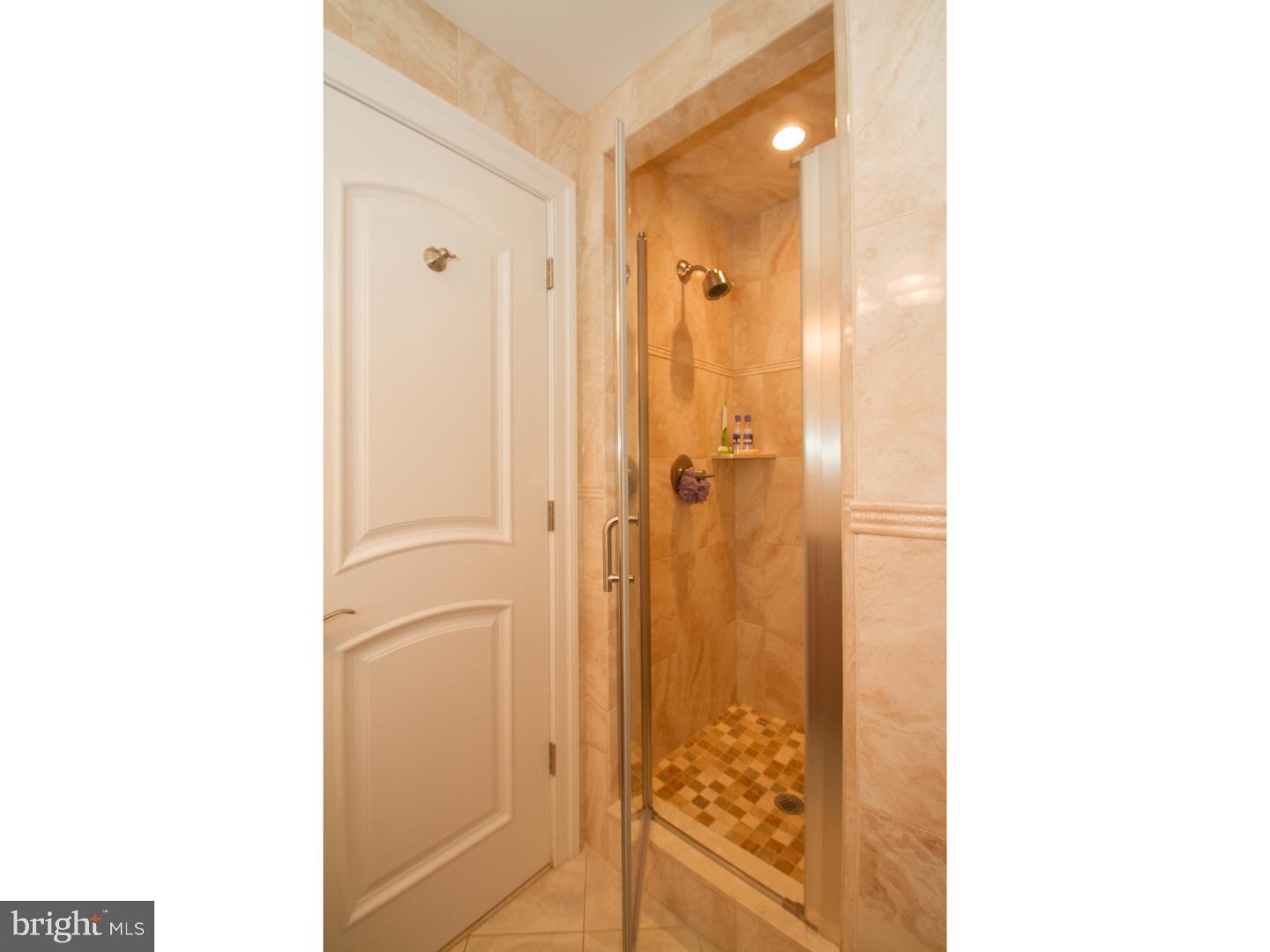 BELLA VISTA - Residential