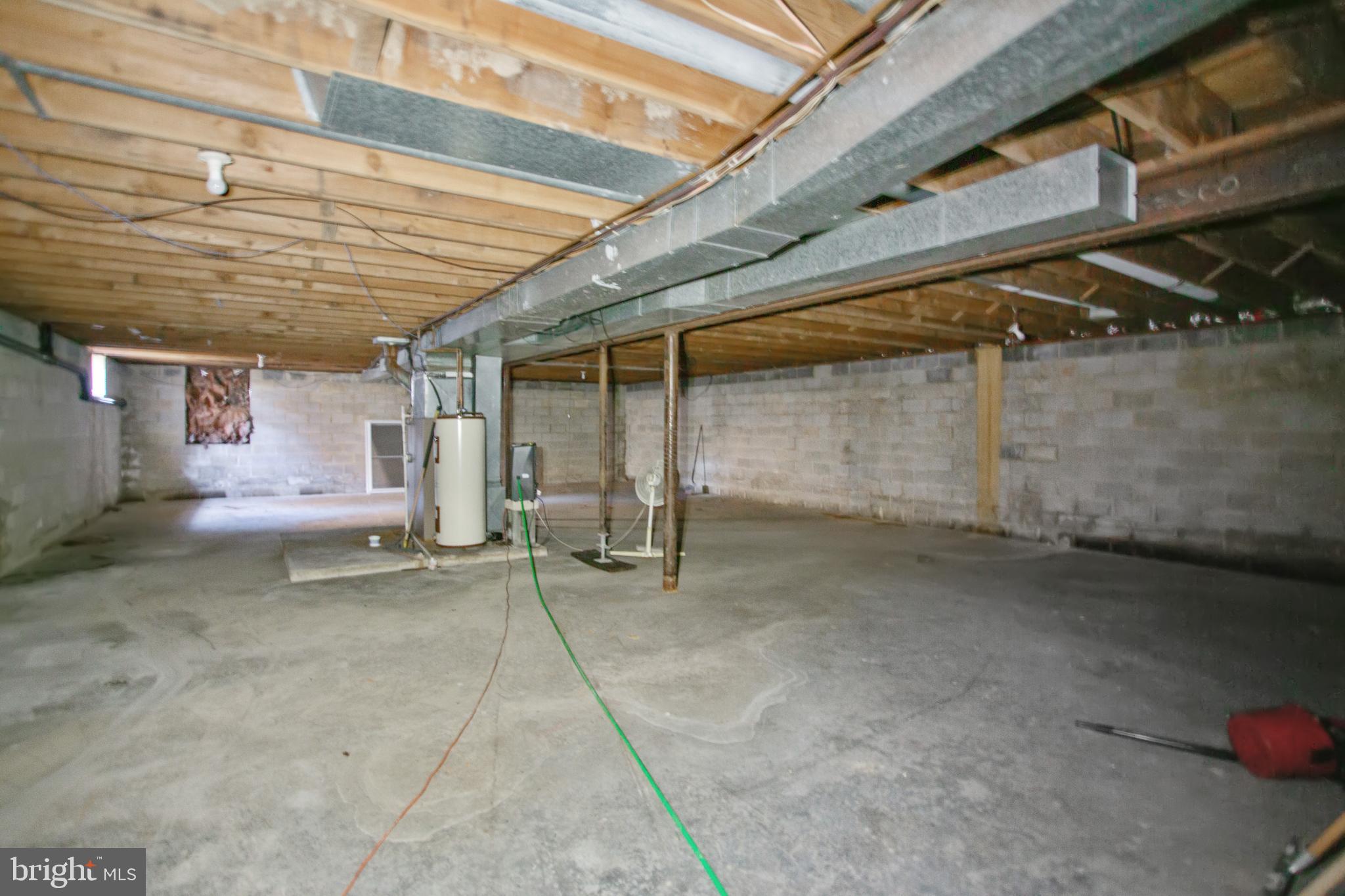 DAVIDSONVILLE - Residential