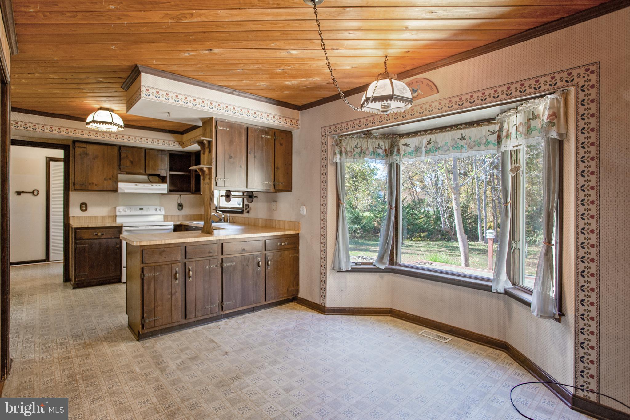 DAVIDSONVILLE - Residential