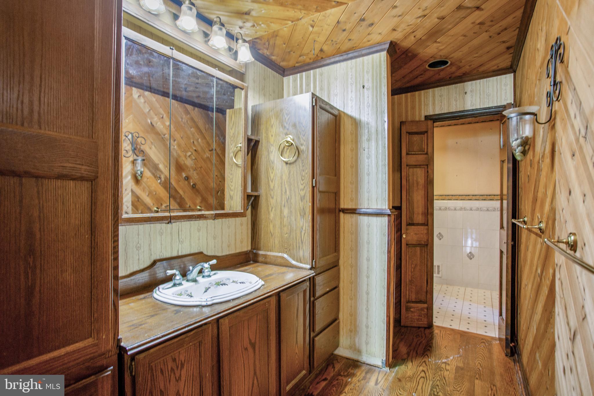 DAVIDSONVILLE - Residential