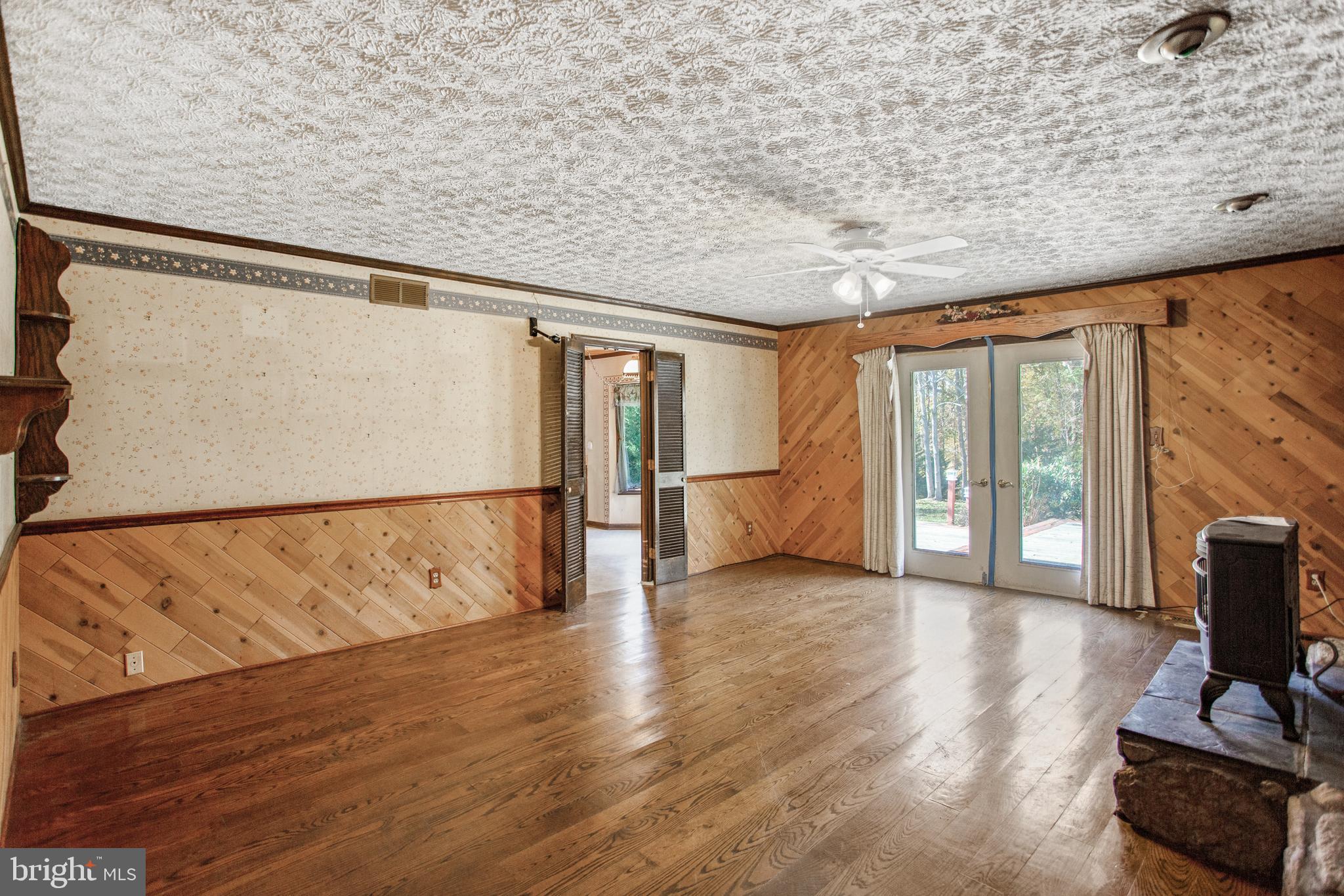 DAVIDSONVILLE - Residential