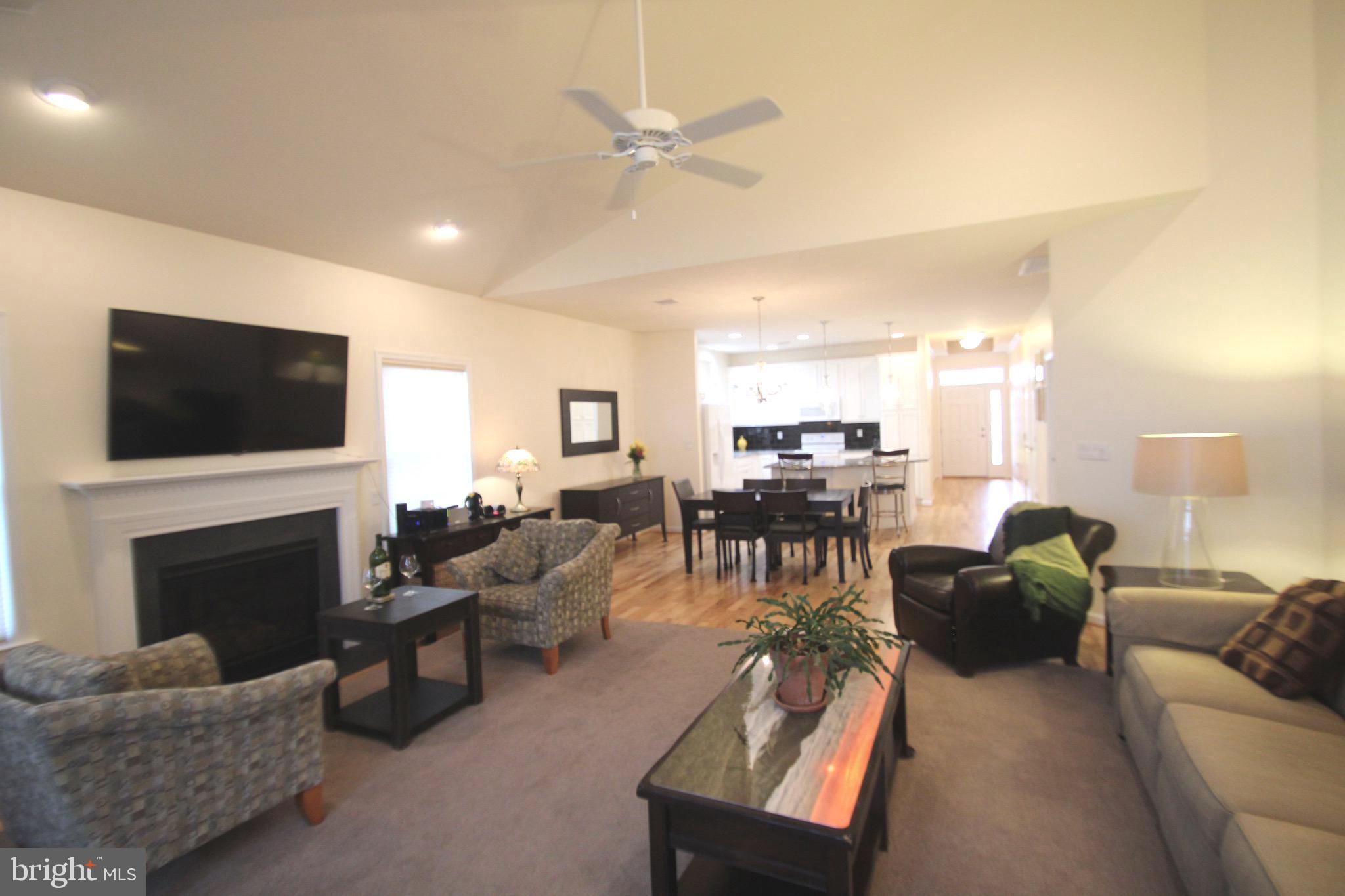 TRADITIONS OF AMERICA AT LITITZ - Residential