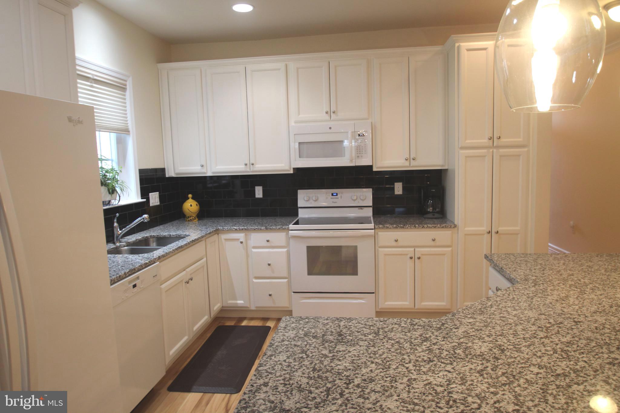 TRADITIONS OF AMERICA AT LITITZ - Residential