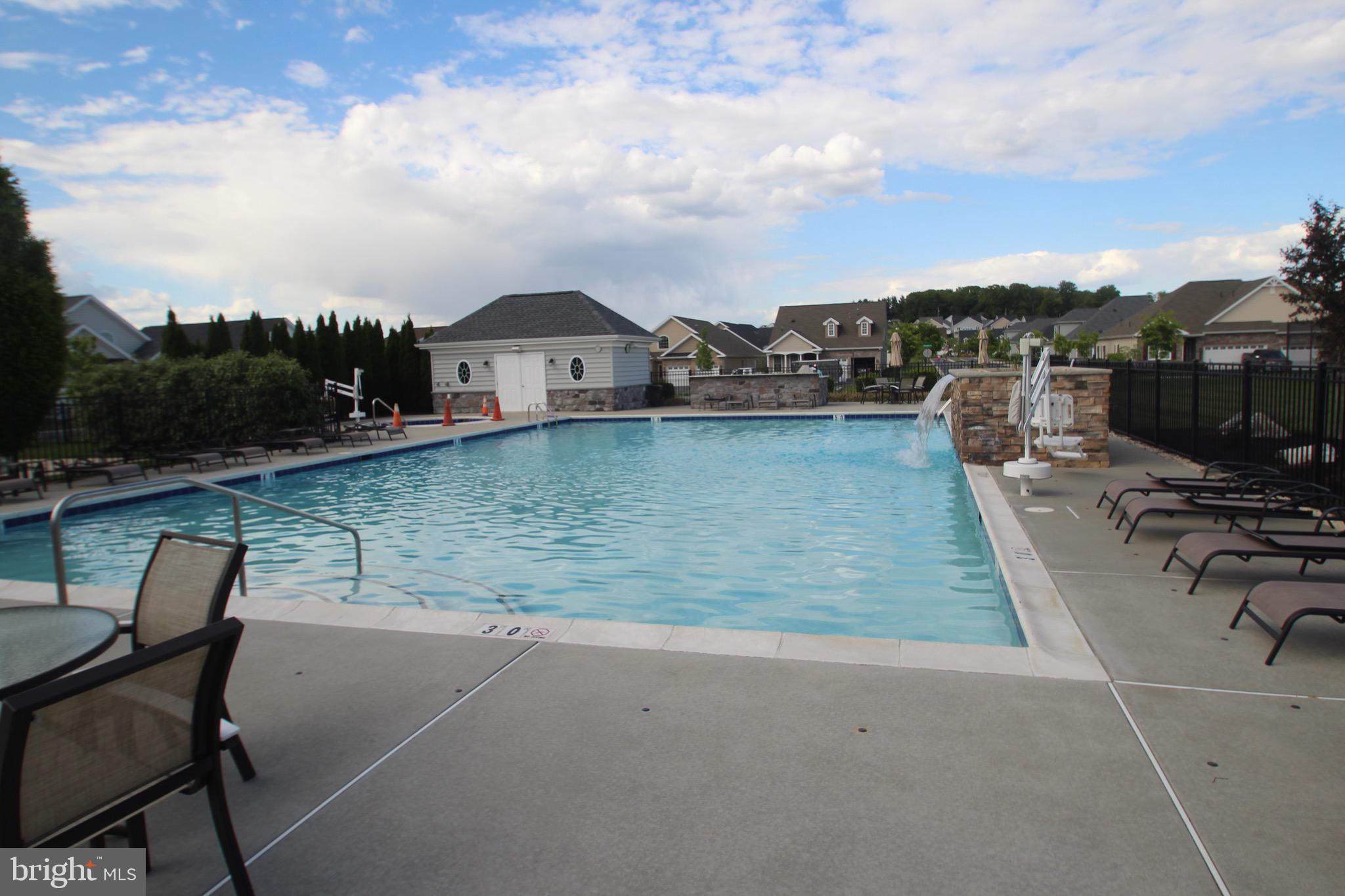 TRADITIONS OF AMERICA AT LITITZ - Residential