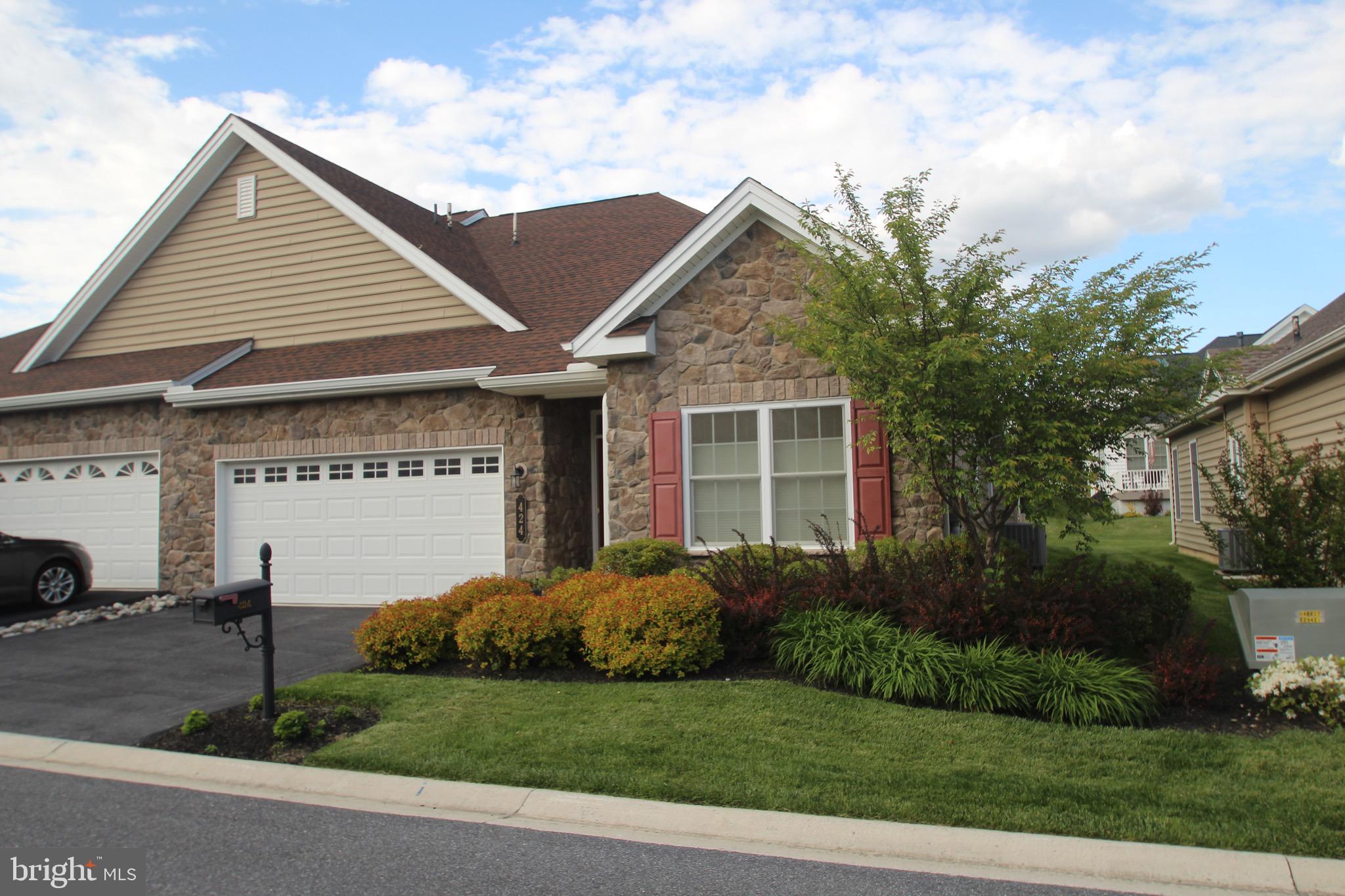 TRADITIONS OF AMERICA AT LITITZ - Residential