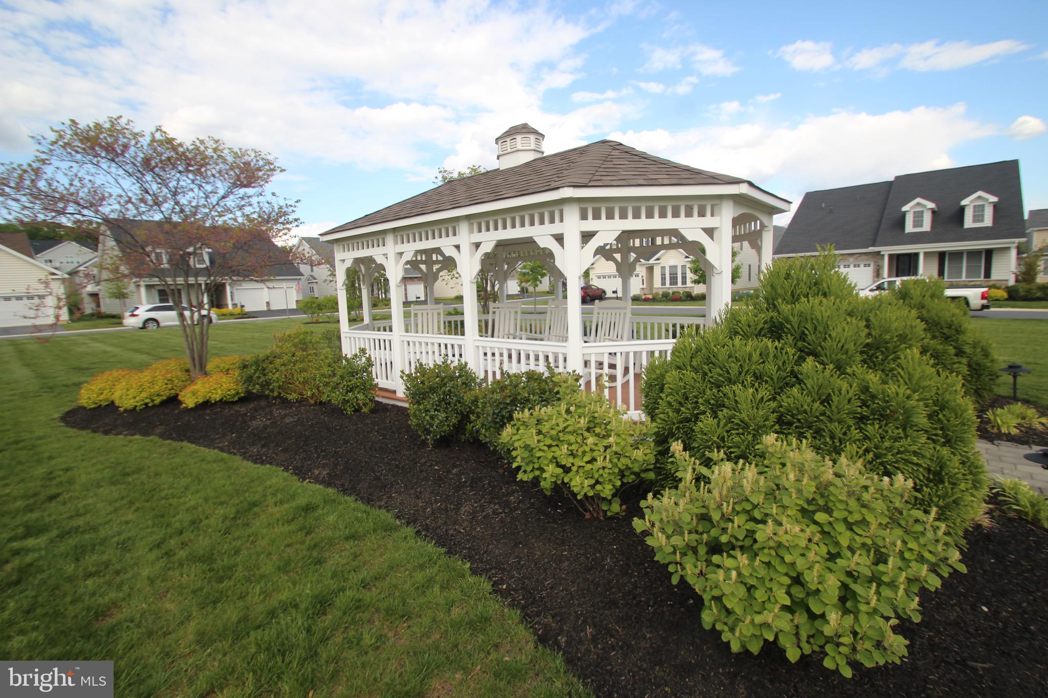 TRADITIONS OF AMERICA AT LITITZ - Residential