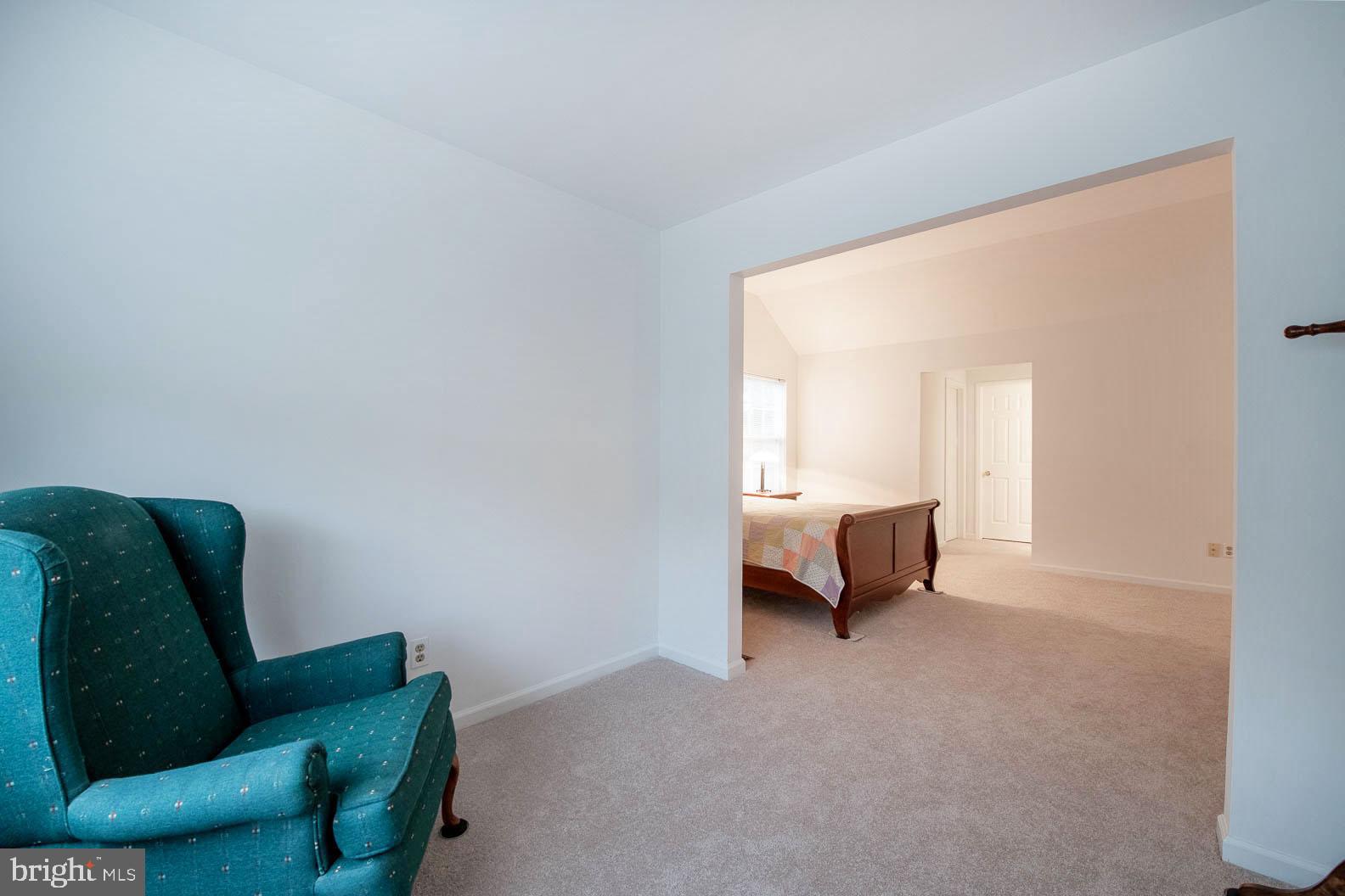 SCARLET OAKS - Residential