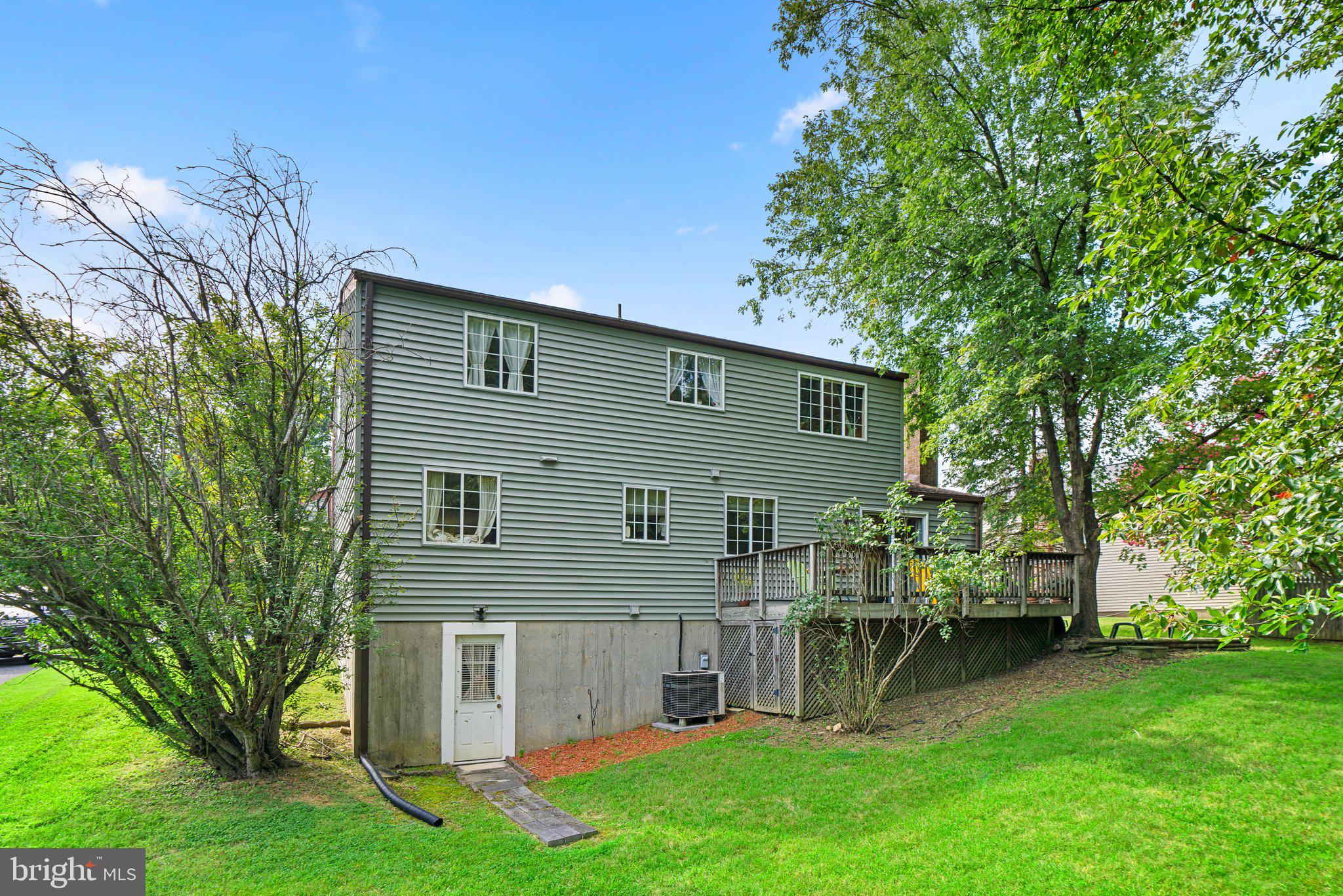 SNOW HILL MANOR PLAT TWO - Residential