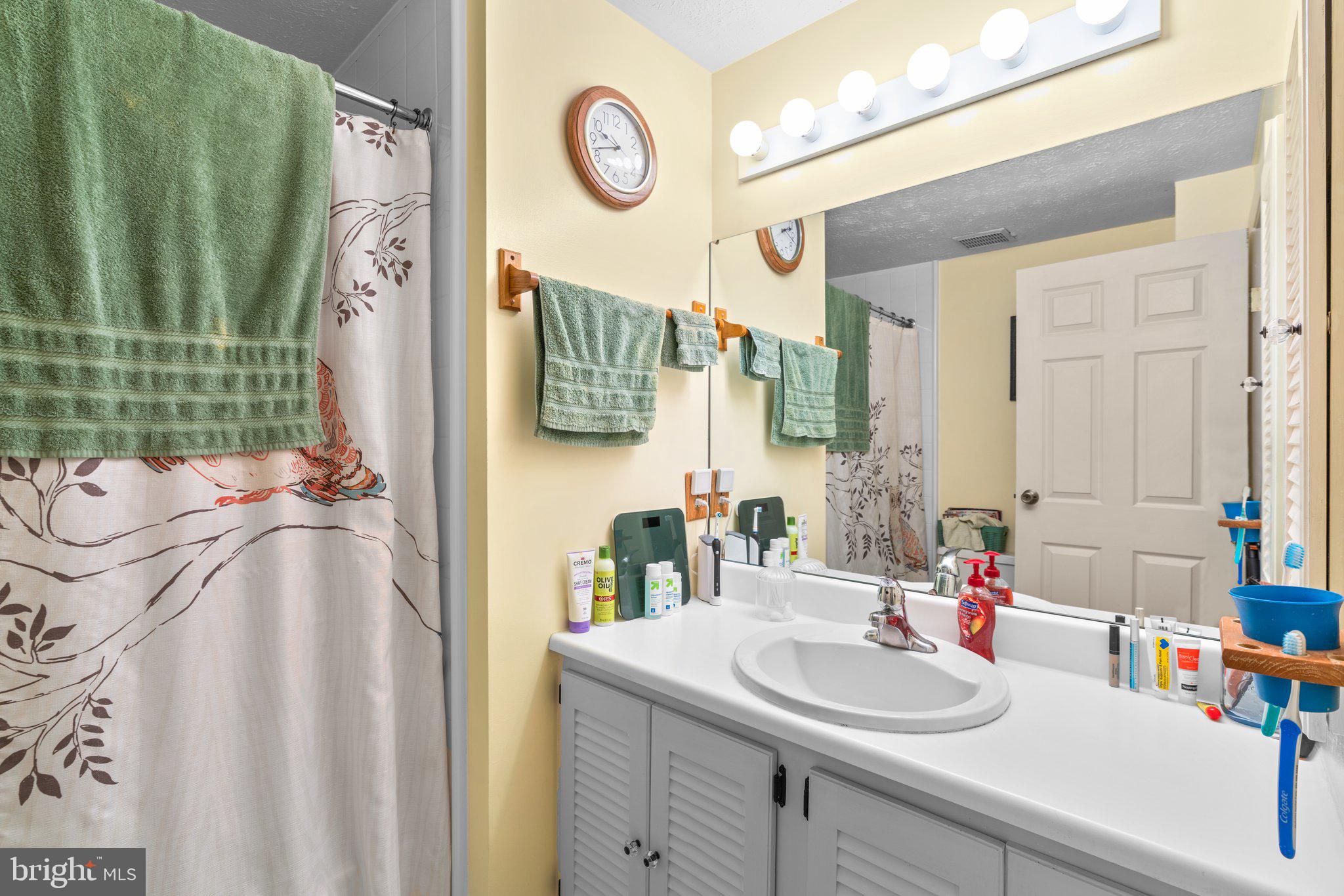 SNOW HILL MANOR PLAT TWO - Residential