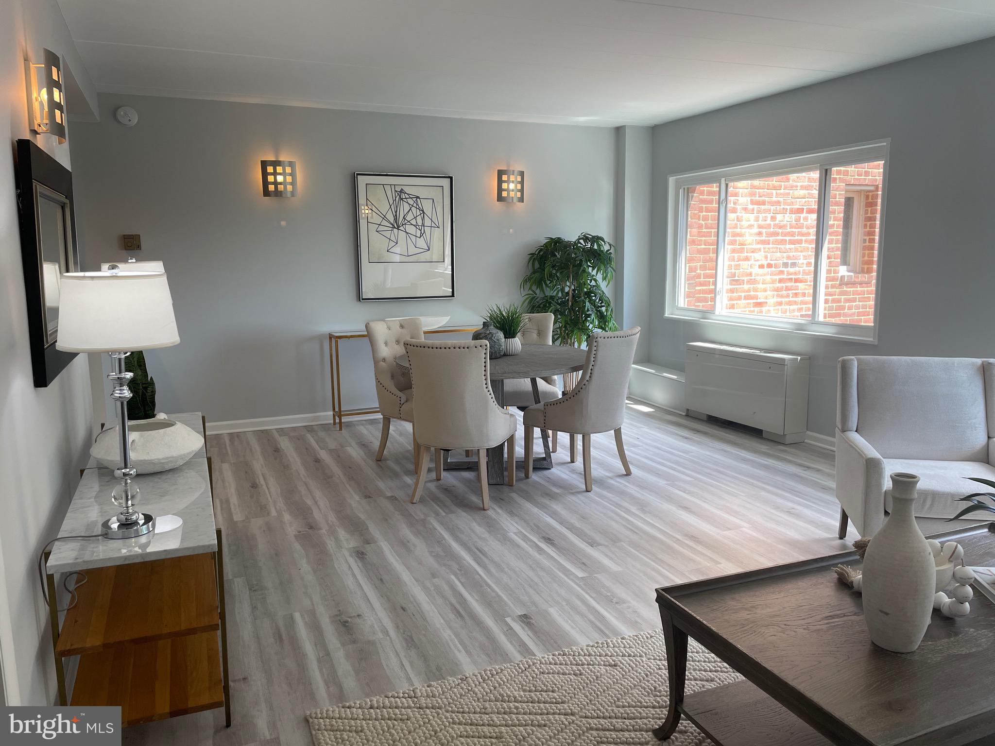 BRADLEY HOUSE - Residential