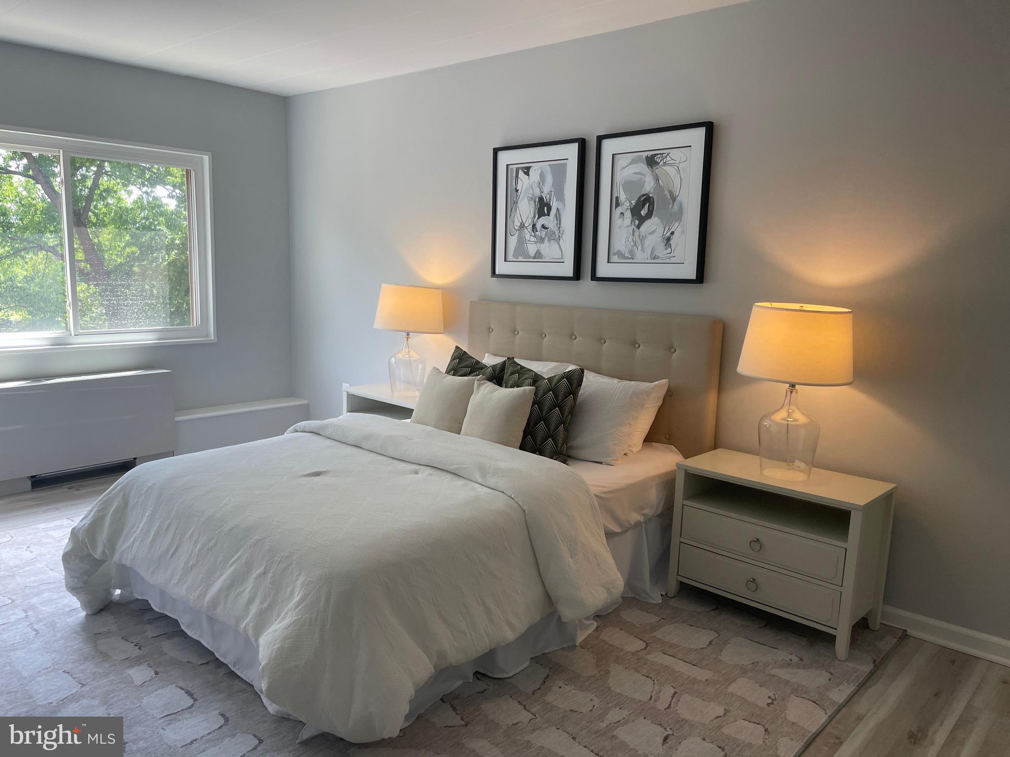 BRADLEY HOUSE - Residential