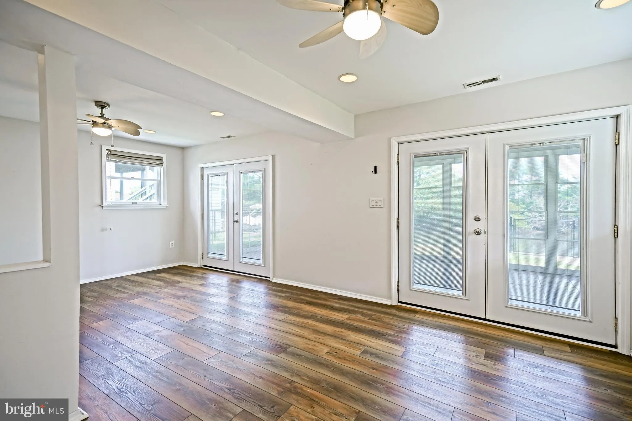 Selbyville, Delaware 19975, United States, 5 Bedrooms Bedrooms, ,2 BathroomsBathrooms,Residential,Active,137498