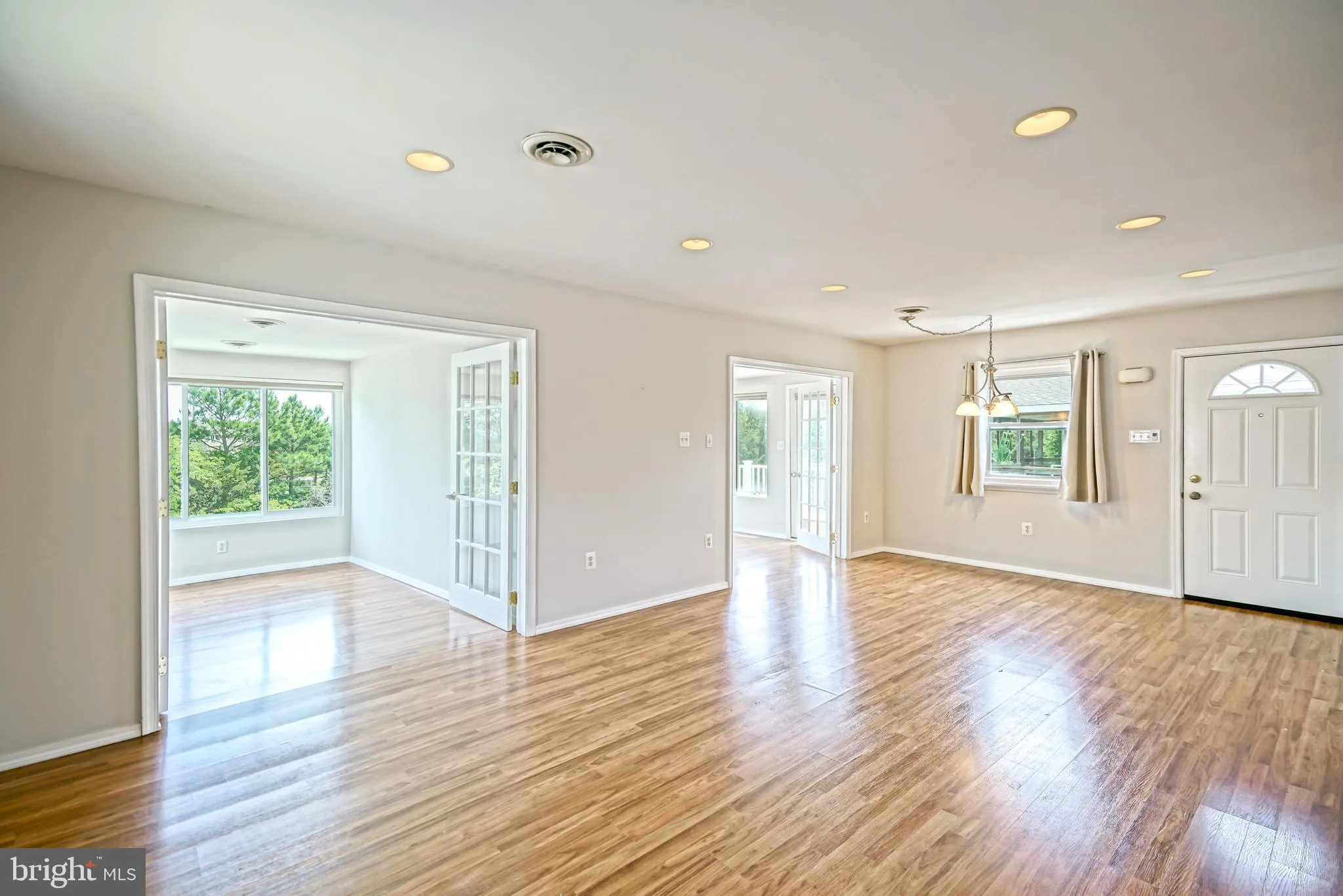 Selbyville, Delaware 19975, United States, 5 Bedrooms Bedrooms, ,2 BathroomsBathrooms,Residential,Active,137498