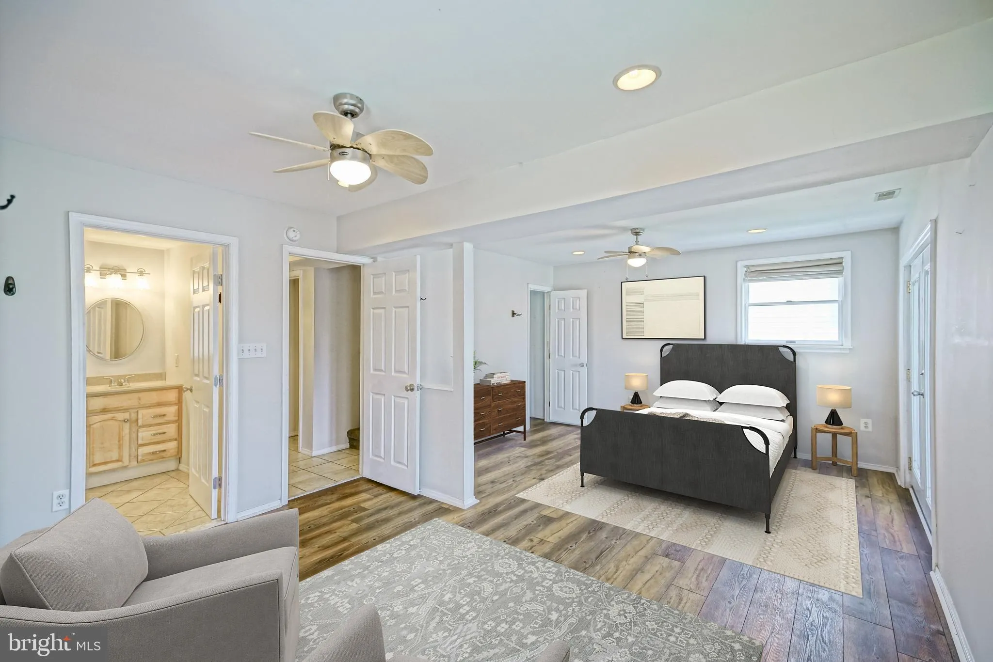 Selbyville, Delaware 19975, United States, 5 Bedrooms Bedrooms, ,2 BathroomsBathrooms,Residential,Active,137498