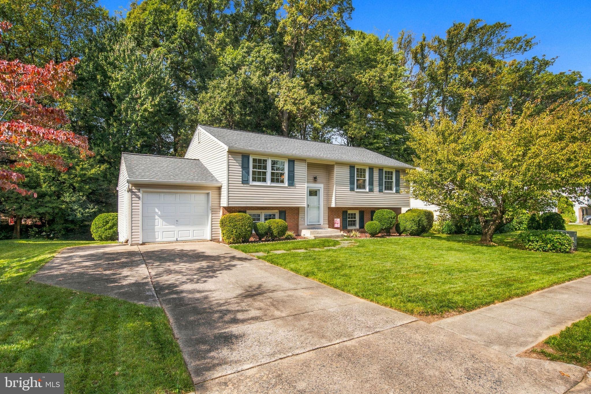 5038 KENERSON DRIVE