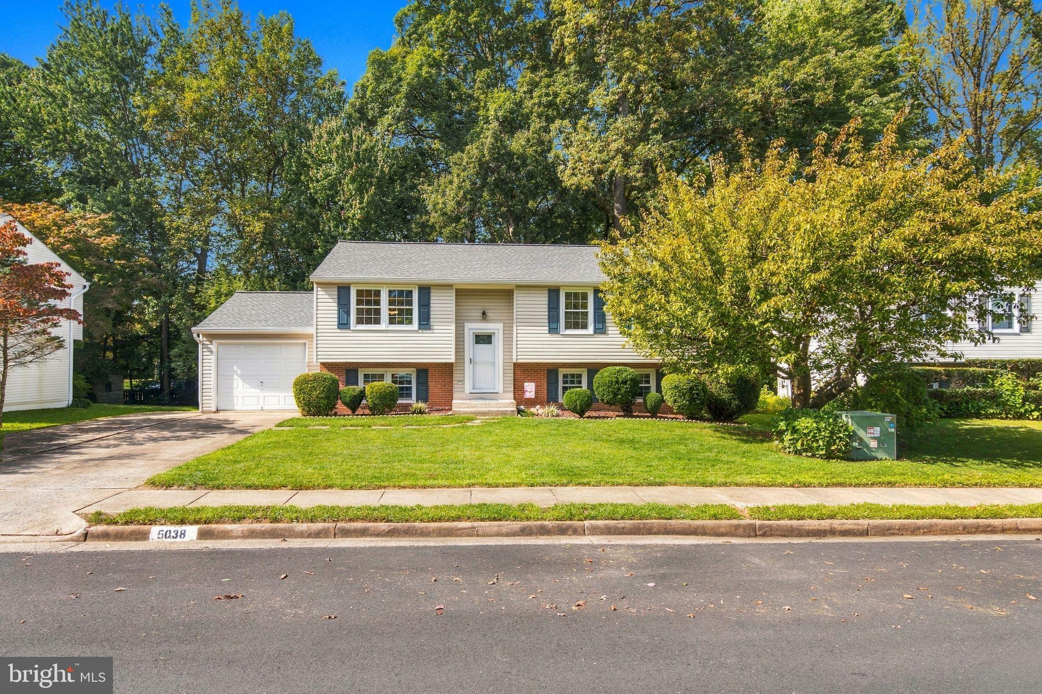5038 KENERSON DRIVE