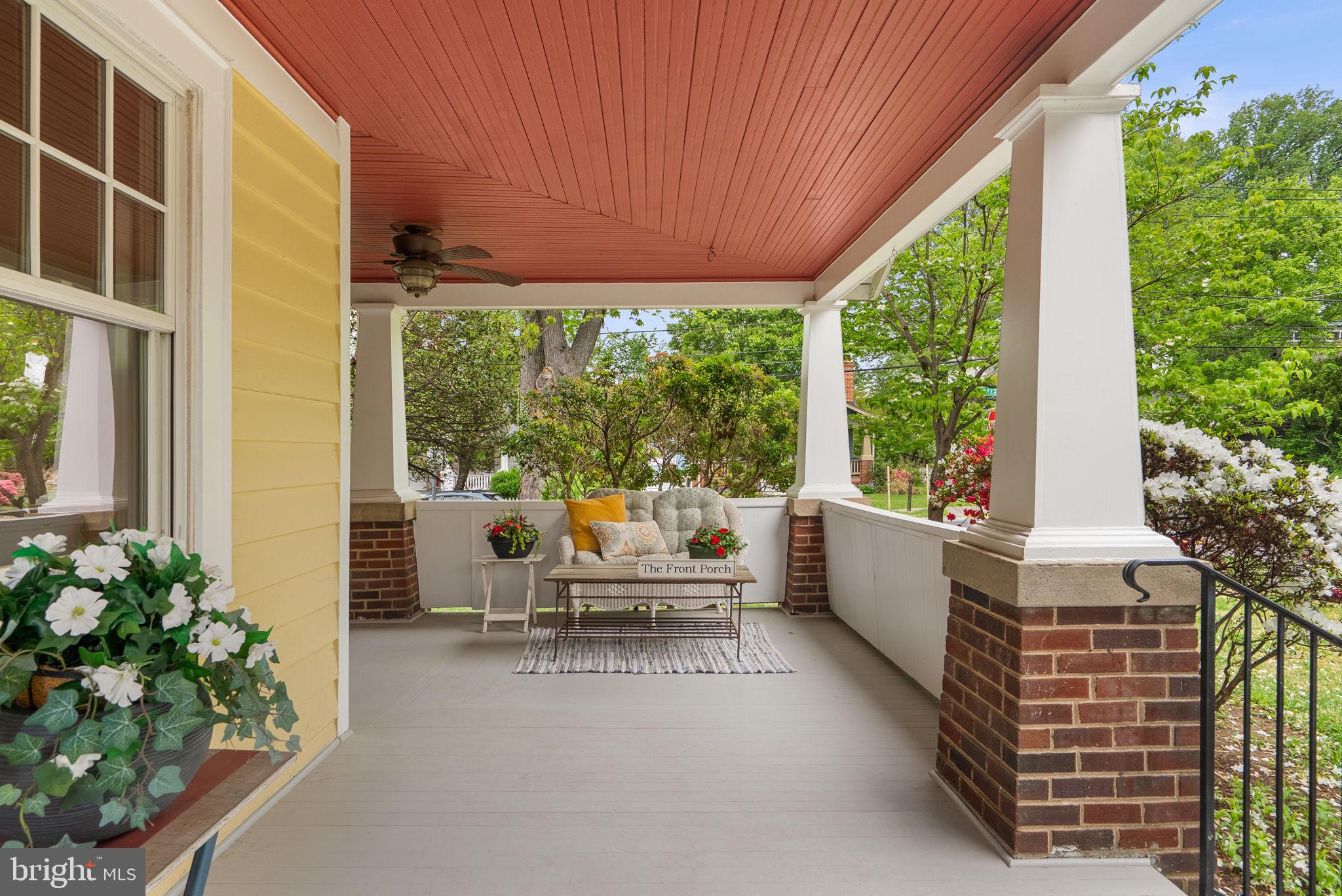 NORTH WOODSIDE - Residential