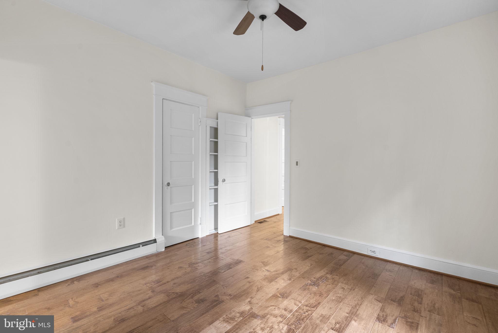 NORTH WOODSIDE - Residential