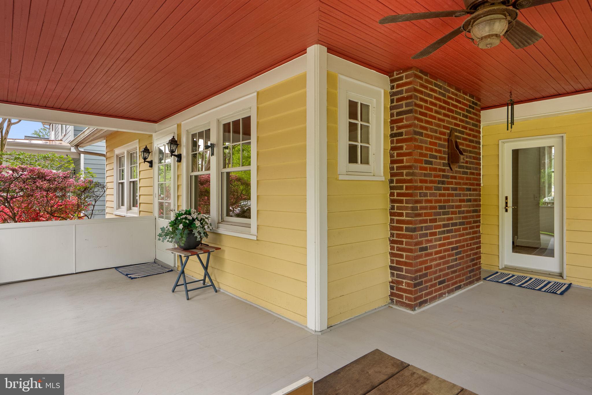 NORTH WOODSIDE - Residential