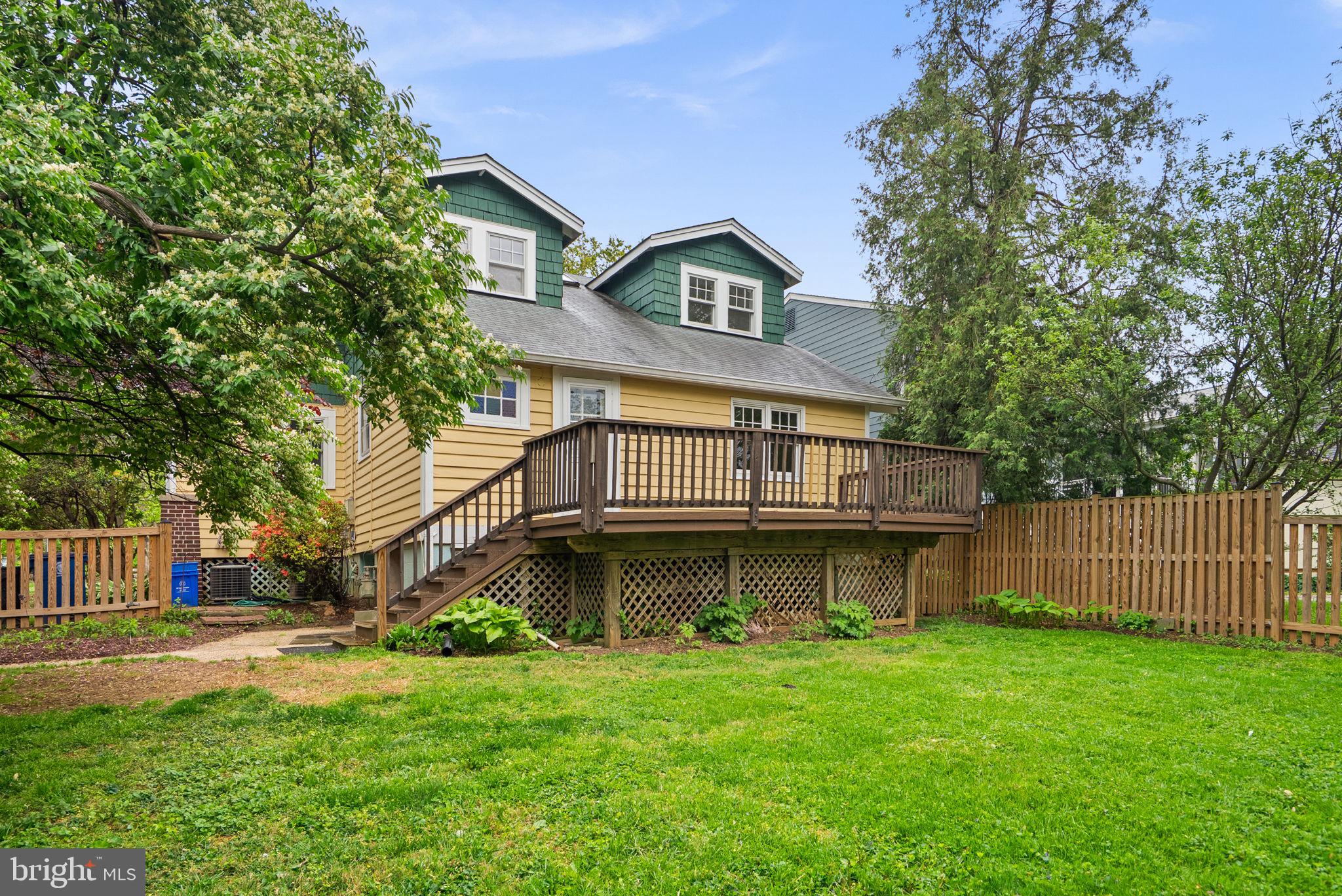 NORTH WOODSIDE - Residential