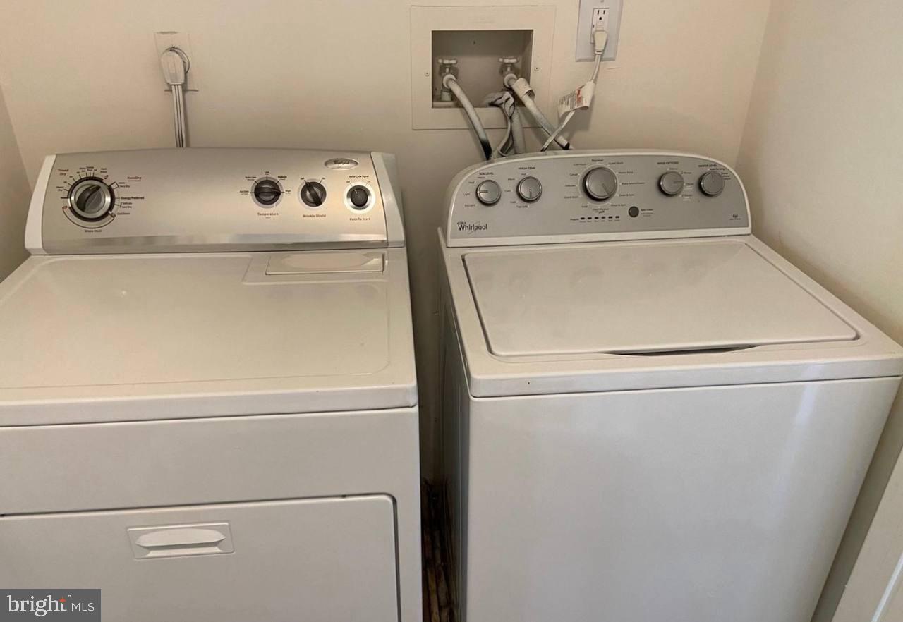 HUNTINGDON BROOK - Residential