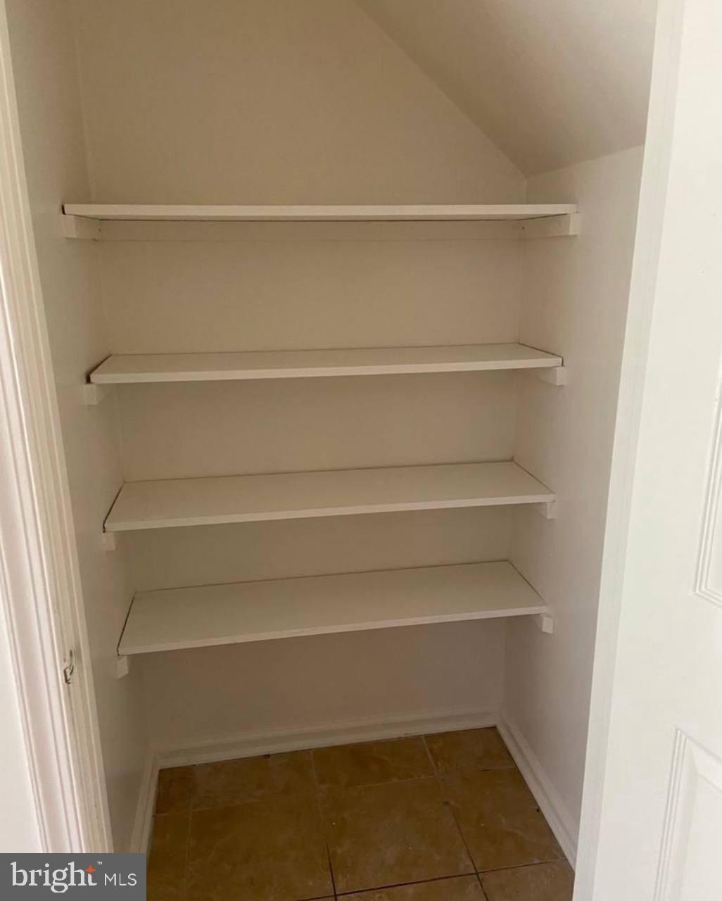 HUNTINGDON BROOK - Residential