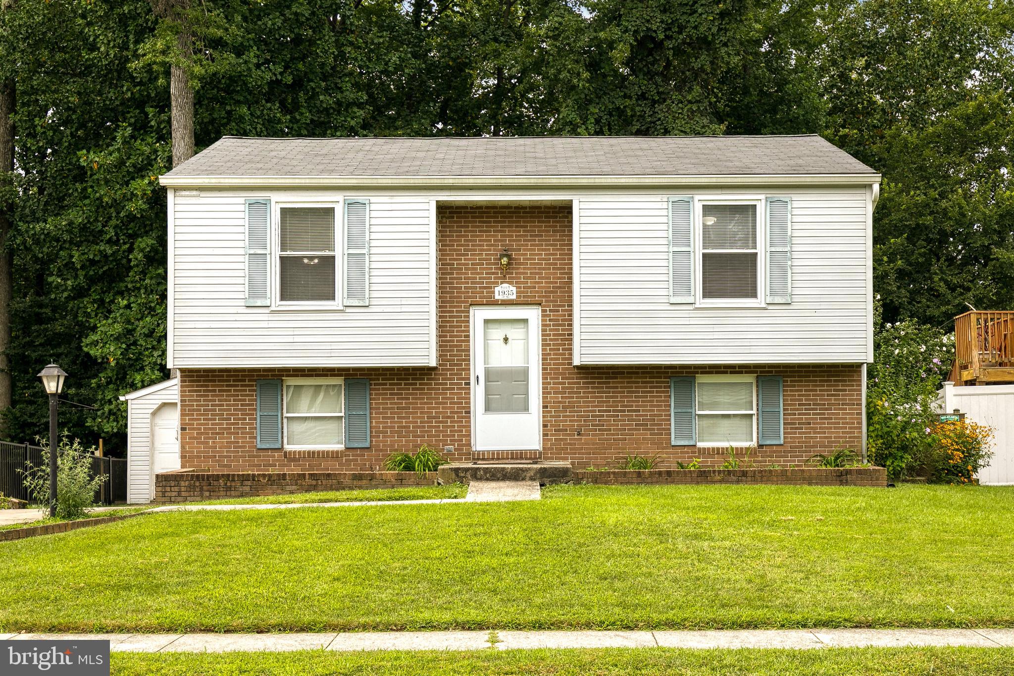 SUE CREEK LANDING - Residential