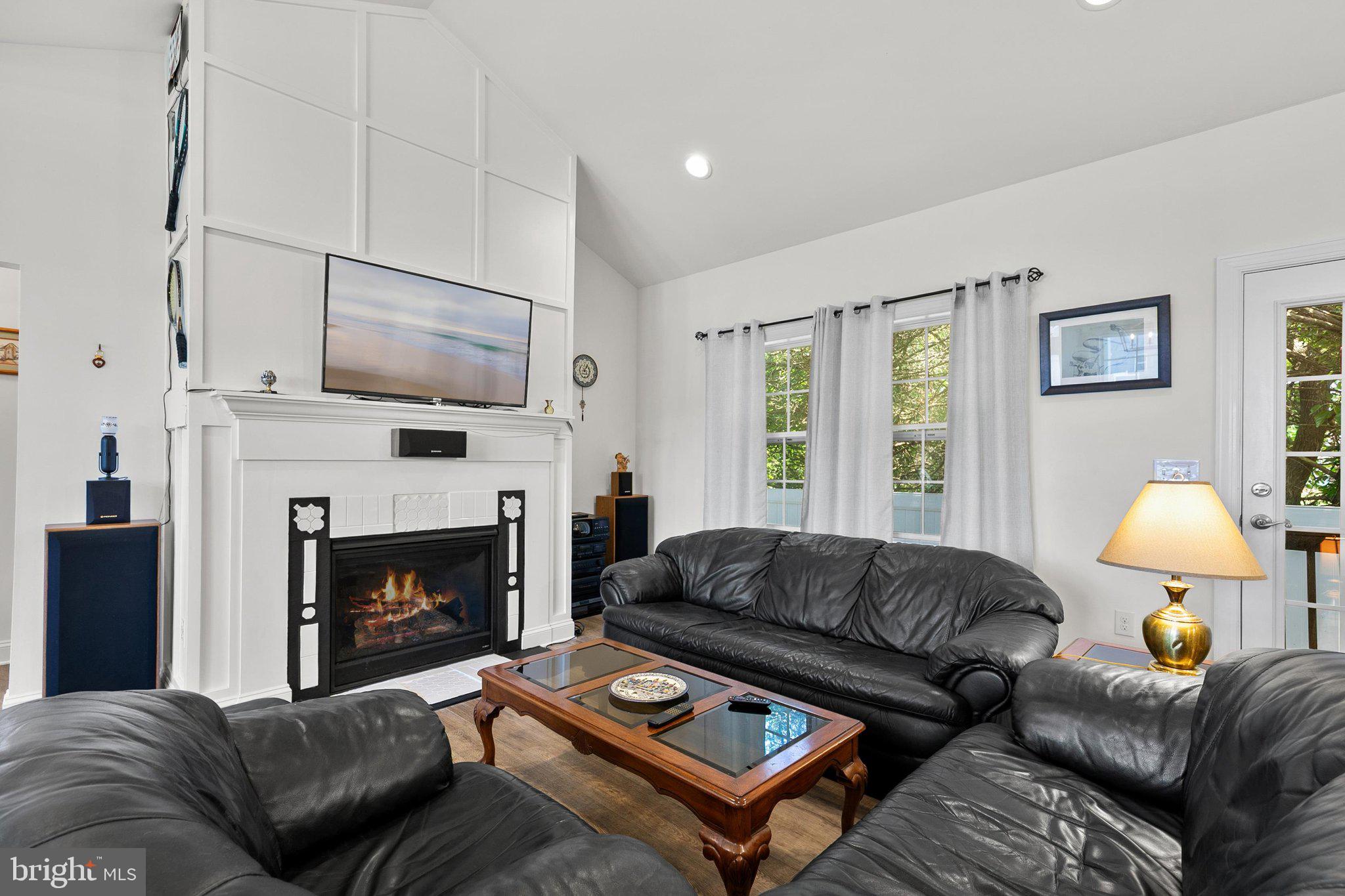 33046 RED FOX COURT