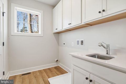 Tiny photo for 234 Compass Cove, MINERAL, VA 23117 (MLS # VALA2009146)