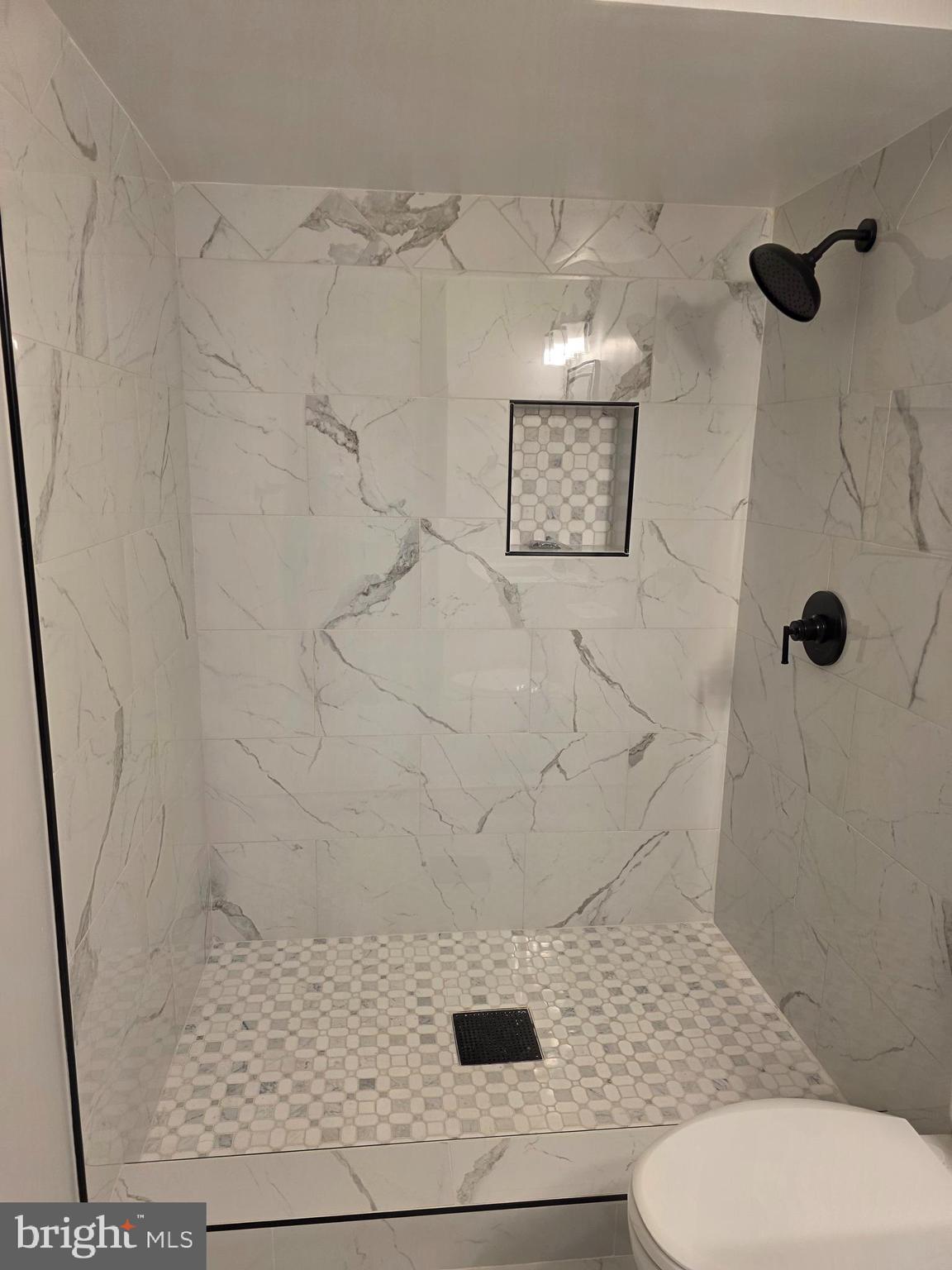 GREENVIEW VILLAGE - Residential