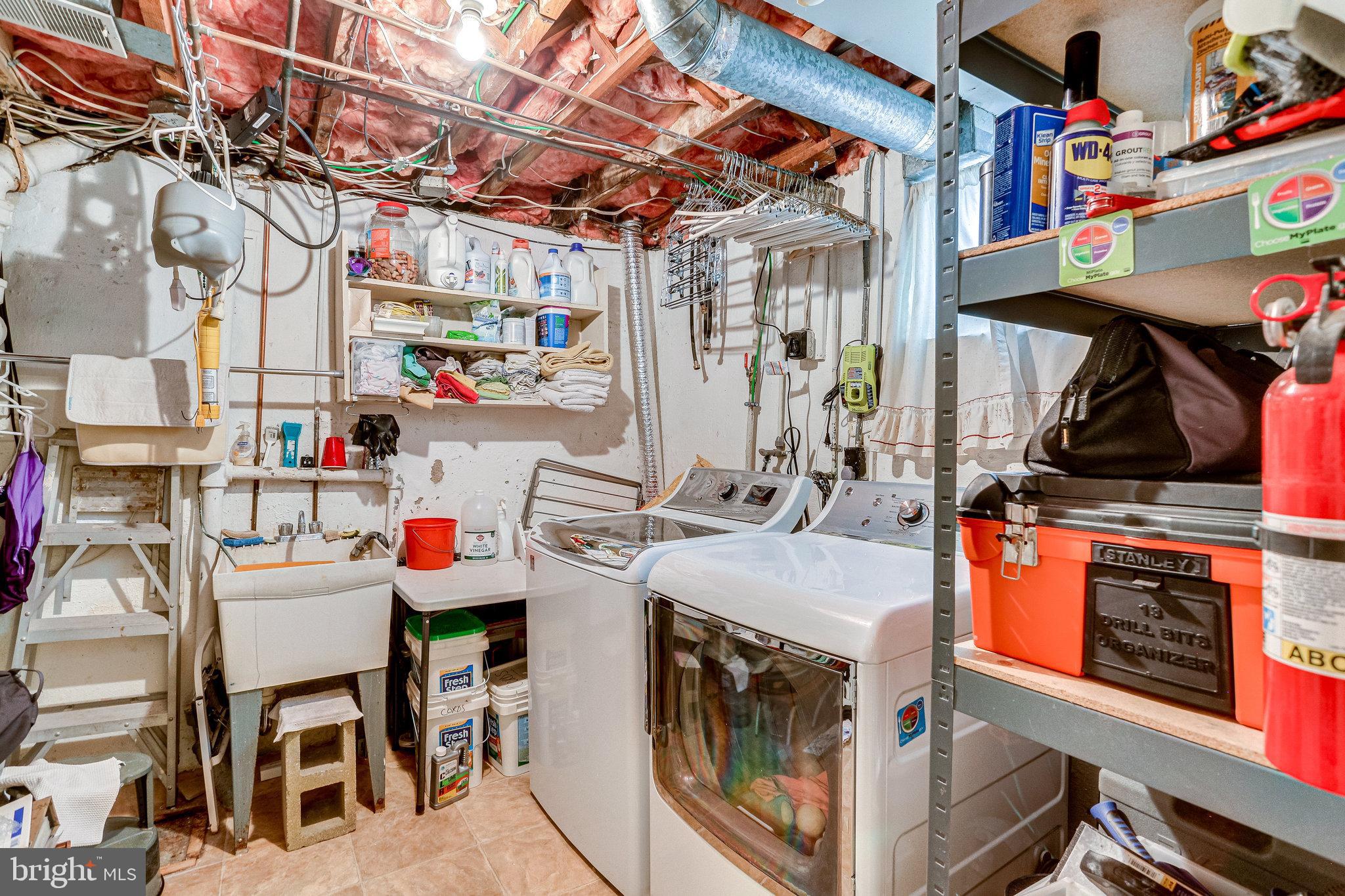 CLAREMONT - Residential Lease