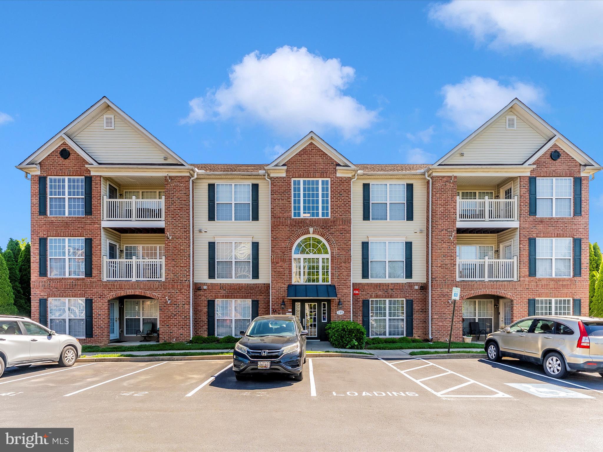 BALLENGER POINT CONDOS - Residential