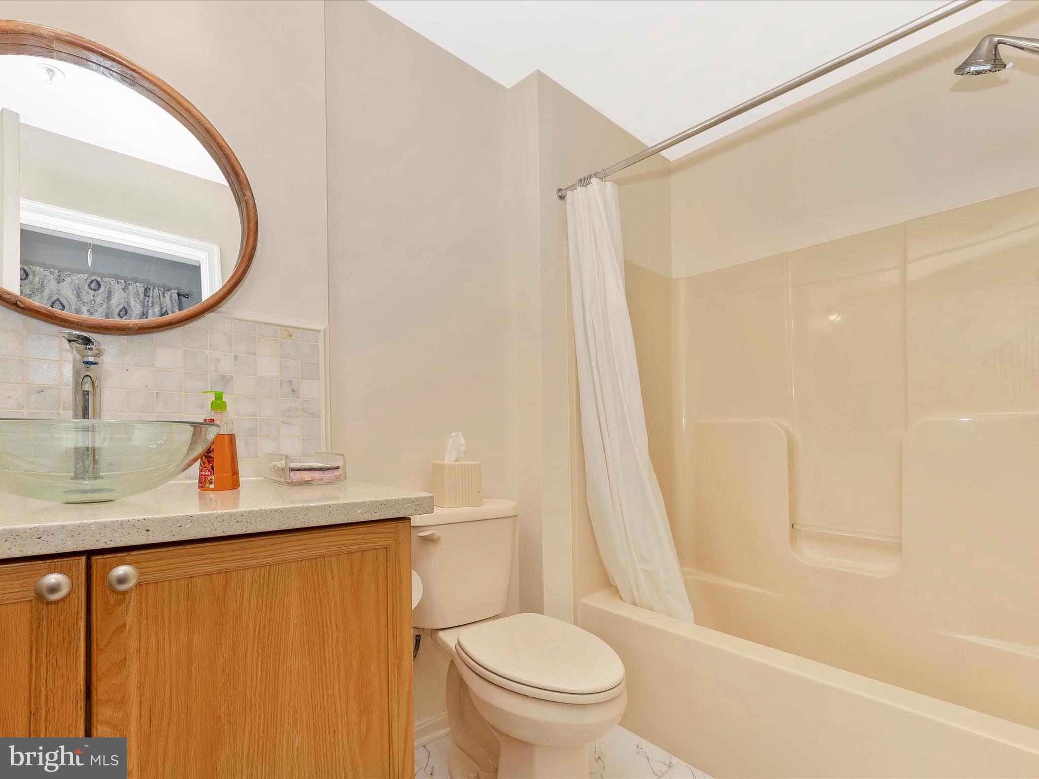 BALLENGER POINT CONDOS - Residential