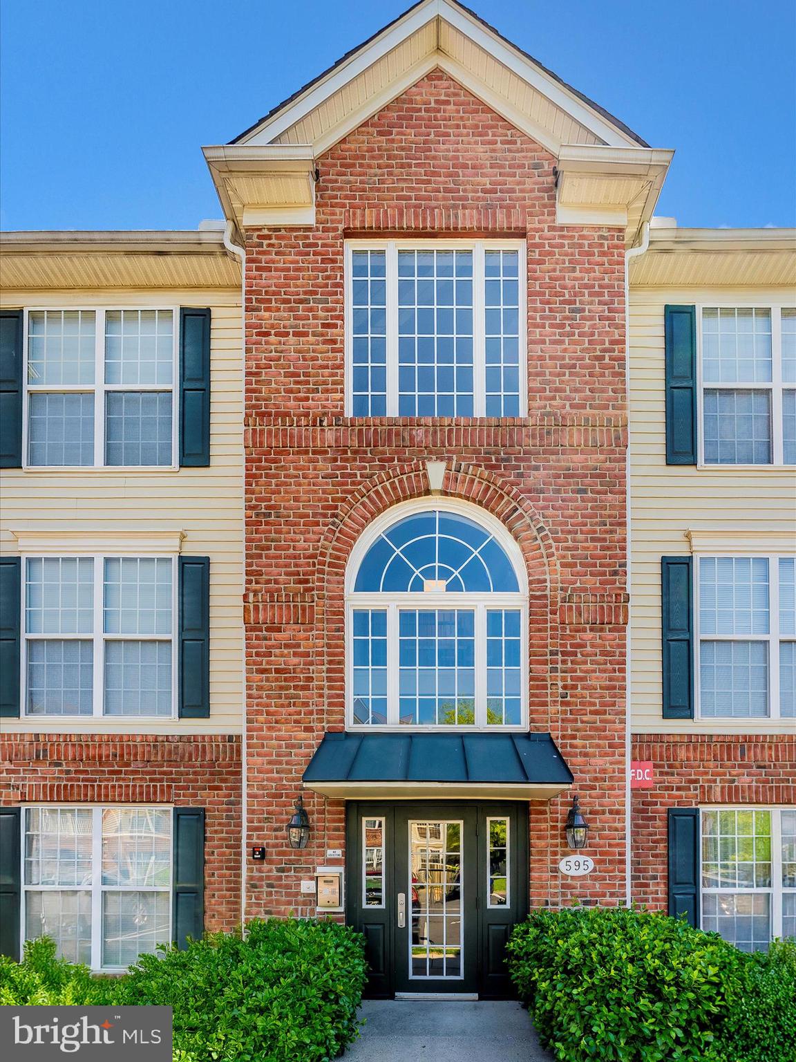 BALLENGER POINT CONDOS - Residential