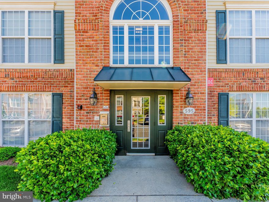 ***Assumable 2.25% VA loan for a qualified VA buyer.*** Ask agent for details. Freshly painted and move-in ready, this first-floor condo offers low-maintenance living with important updates already done. The current owner has replaced the flooring, furnace, A/C, water heater, and all appliances — including the washer and dryer — within the last several years. Assigned parking is located just outside the front door. This location is ideal for commuters, with quick access to I-70.