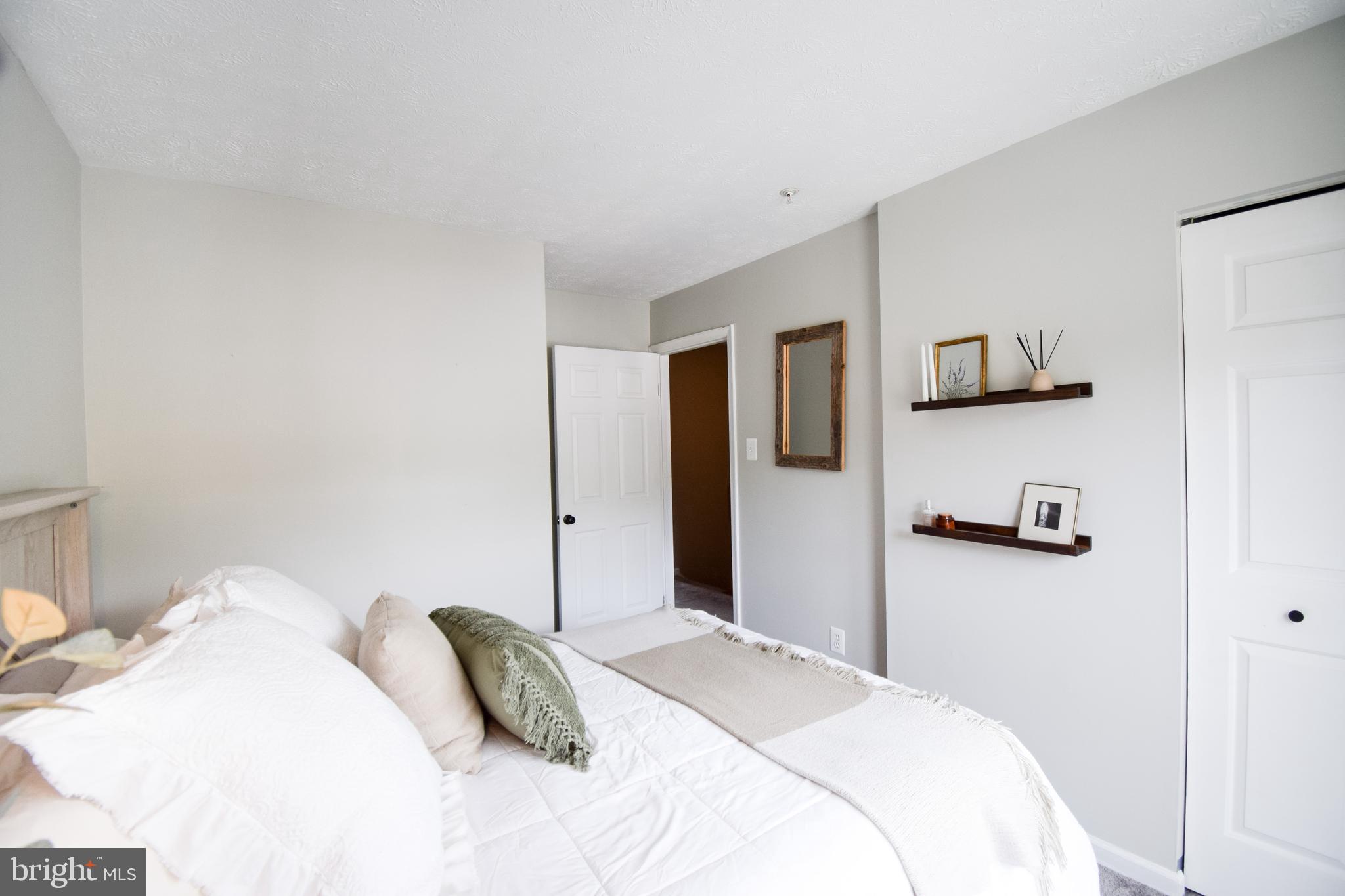 CASTLE STONE AT WHITE MARSH - Residential