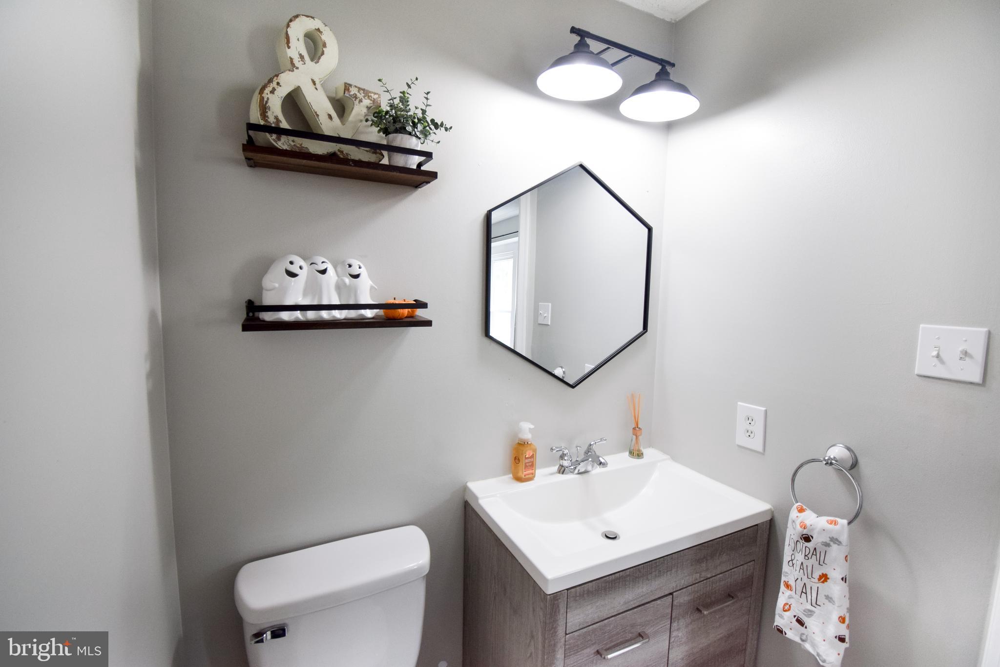 CASTLE STONE AT WHITE MARSH - Residential