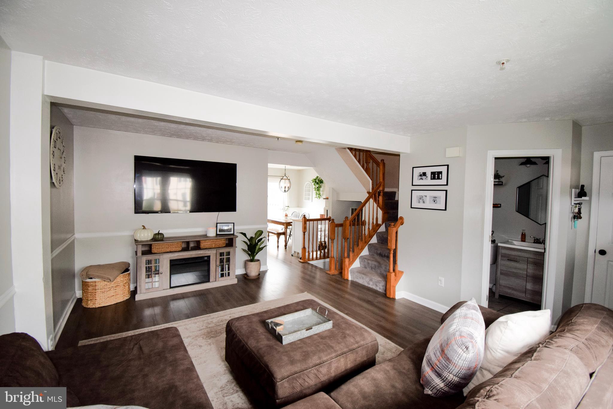 CASTLE STONE AT WHITE MARSH - Residential