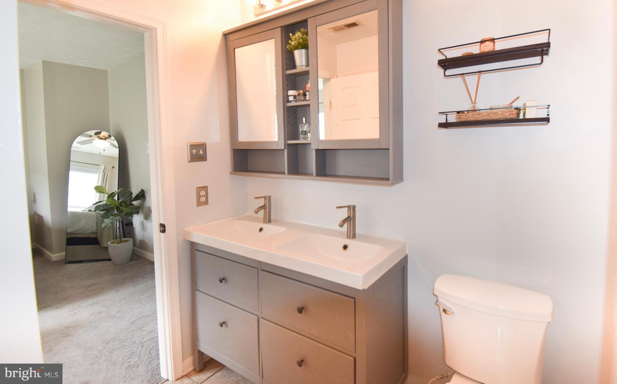 CASTLE STONE AT WHITE MARSH - Residential