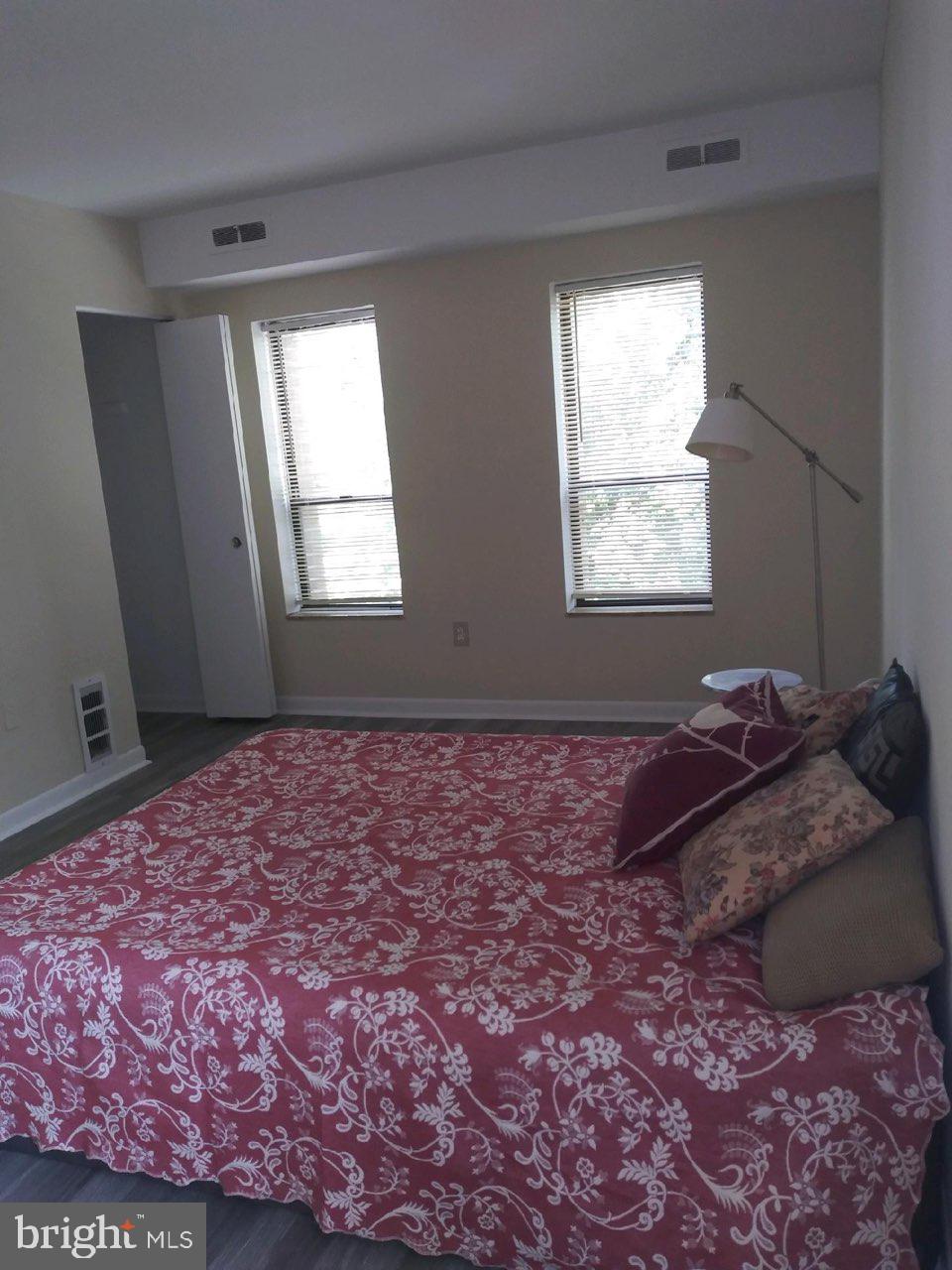 MARINERS COVE - Residential