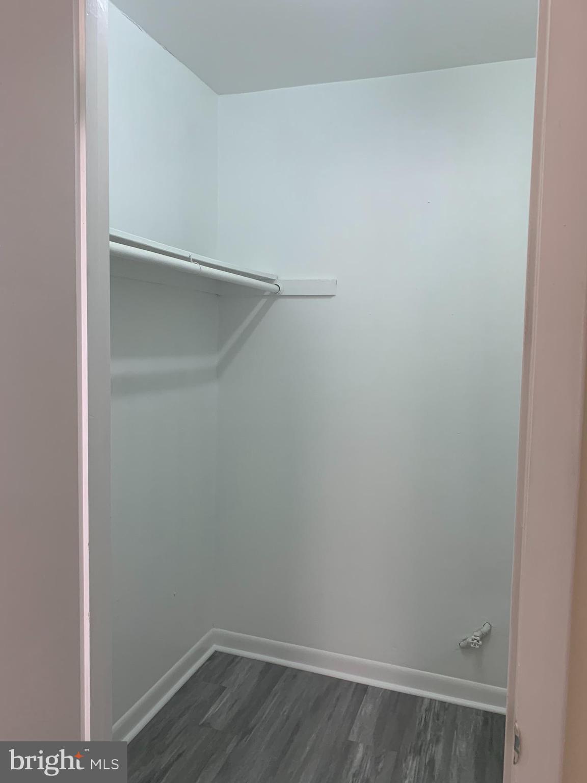 MARINERS COVE - Residential