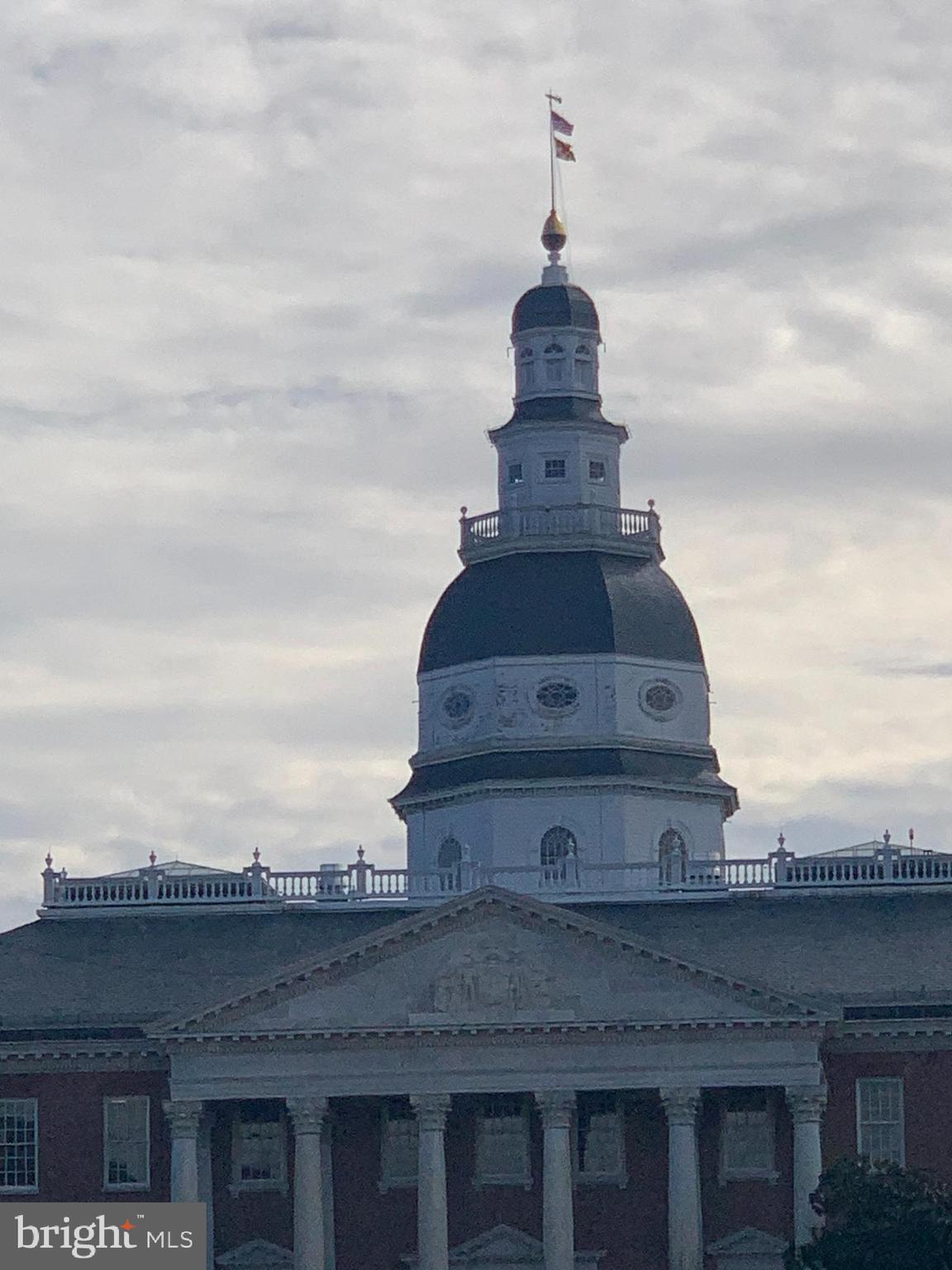 MARINERS COVE - Residential