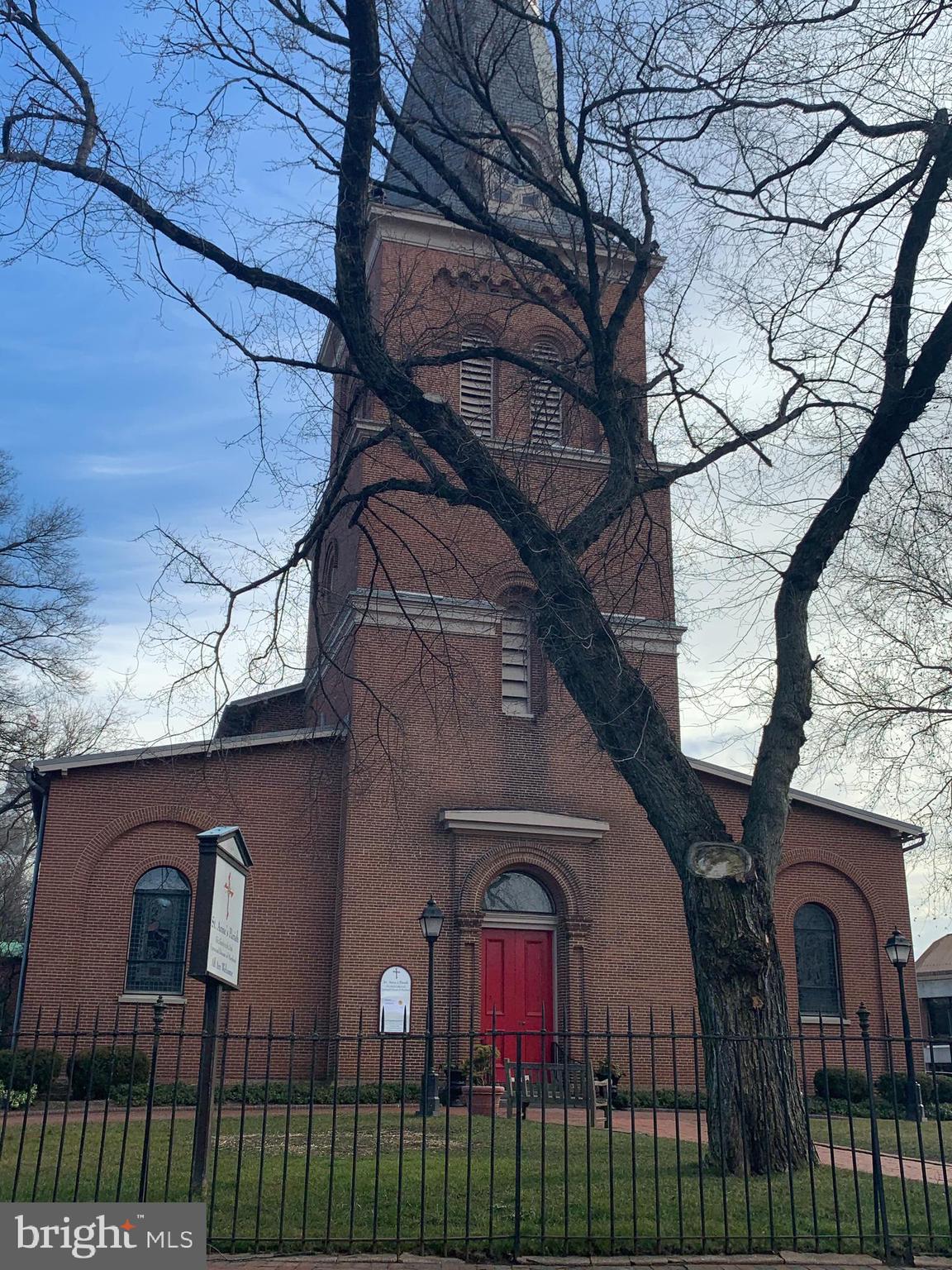 MARINERS COVE - Residential