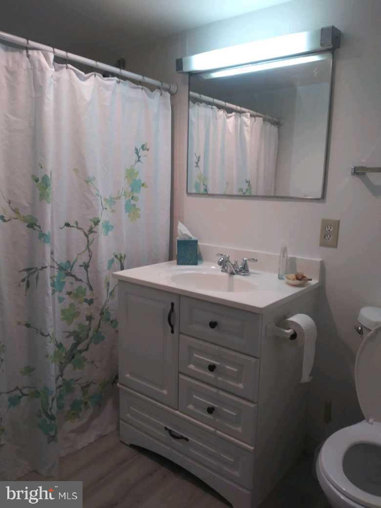 MARINERS COVE - Residential