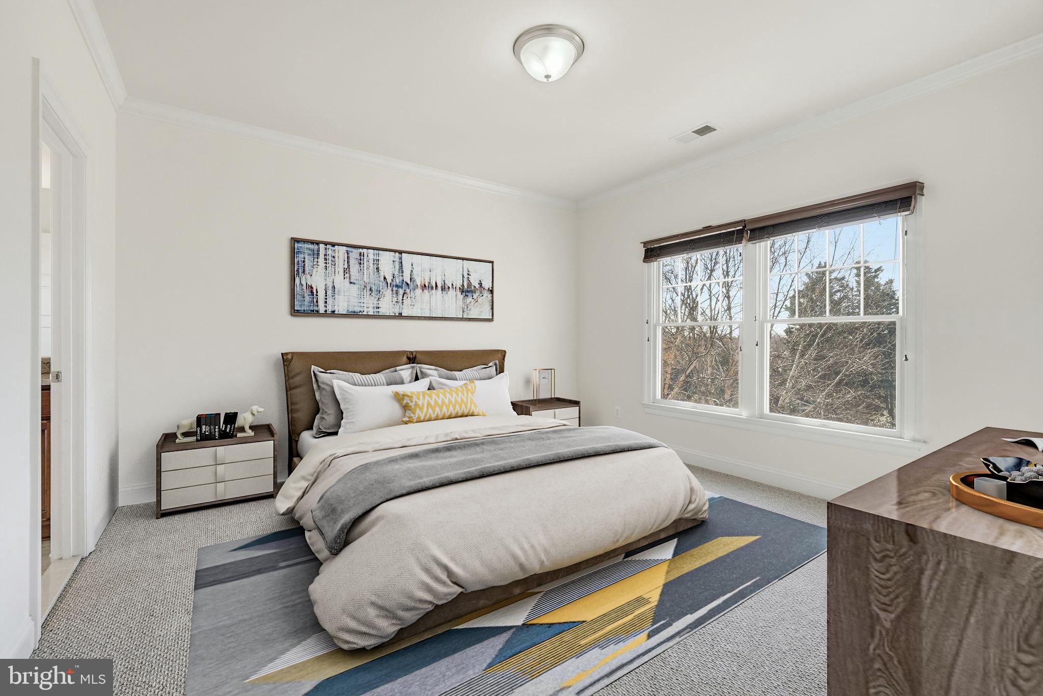 EMBASSY COURT - Residential