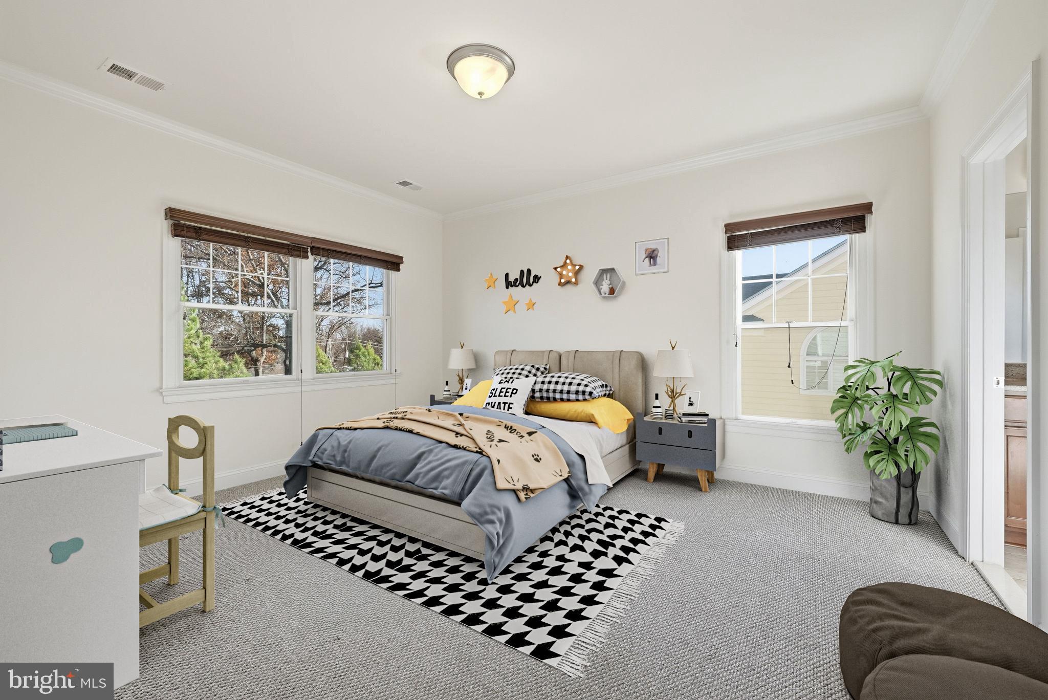 EMBASSY COURT - Residential