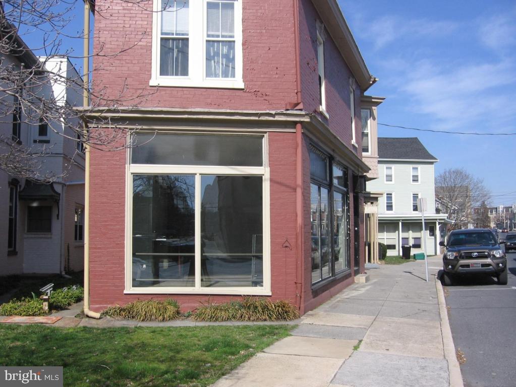 EPHRATA BOROUGH - Commercial Lease